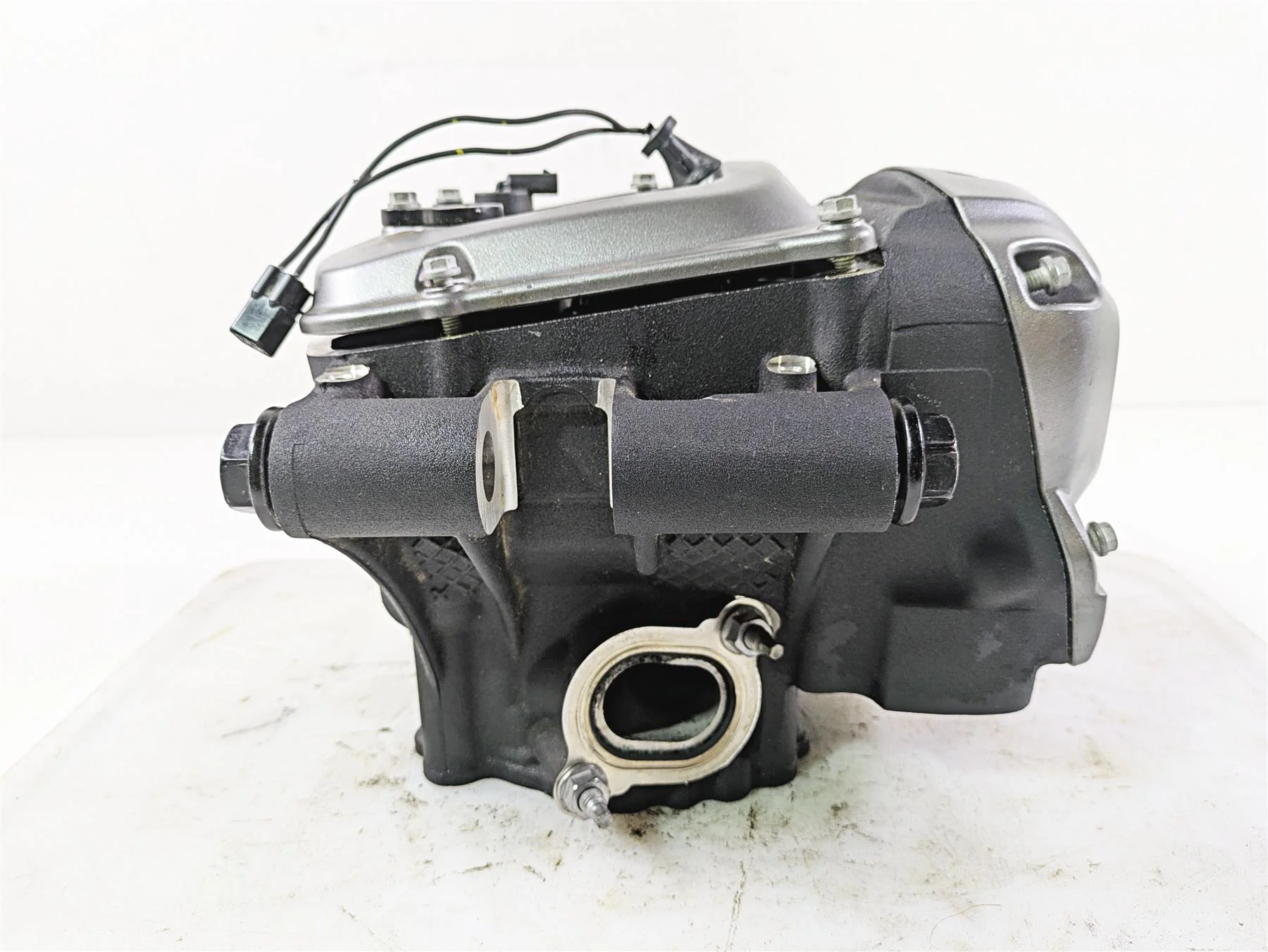 2024 Harley Sportster RH975 S Rear Cylinderhead Cylinder Head & Cams 16501143 - Image 4