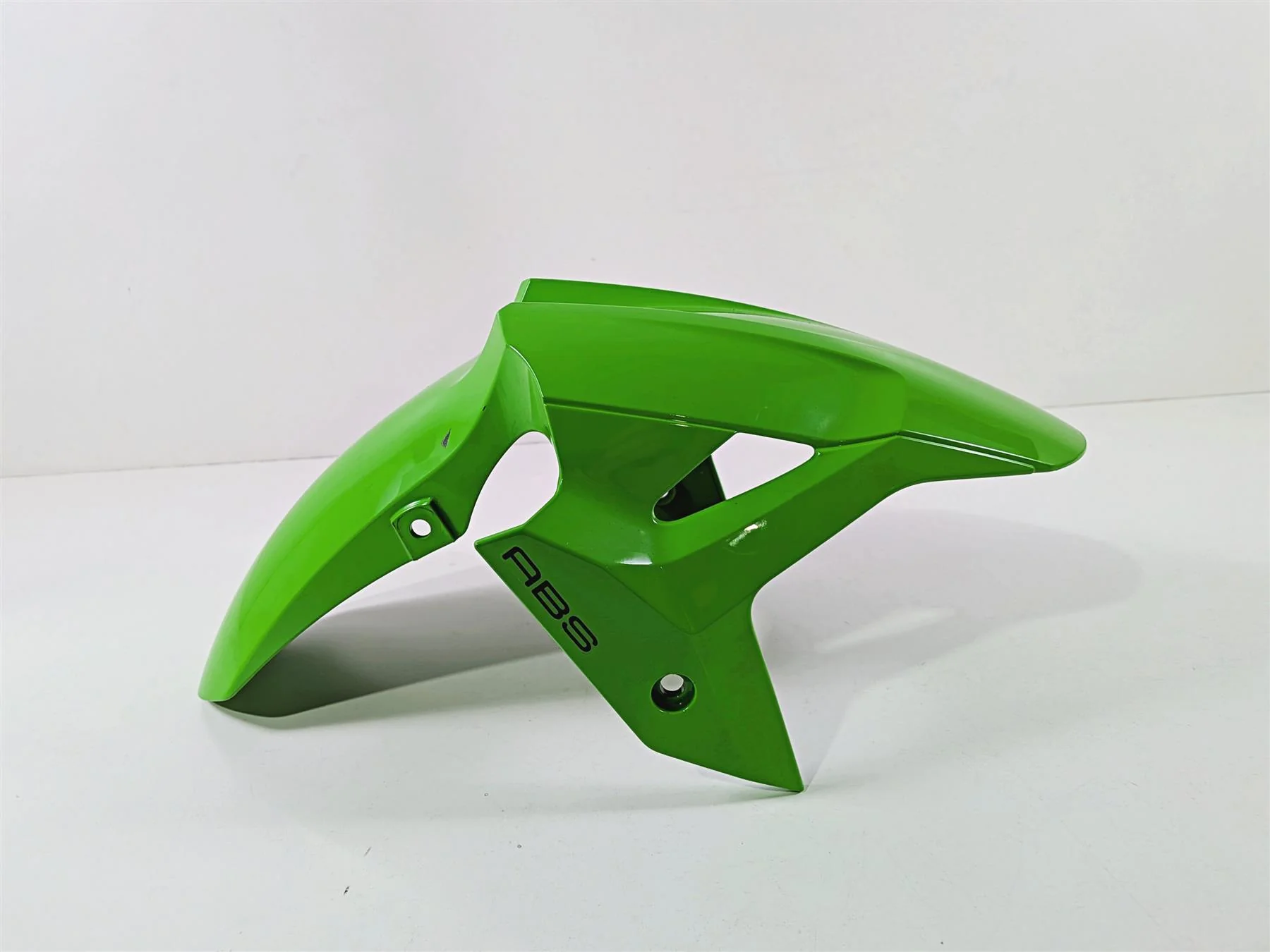 2024 Kawasaki EX500 Ninja 40th An. Front Fender Green 35038-0065 - Image 3