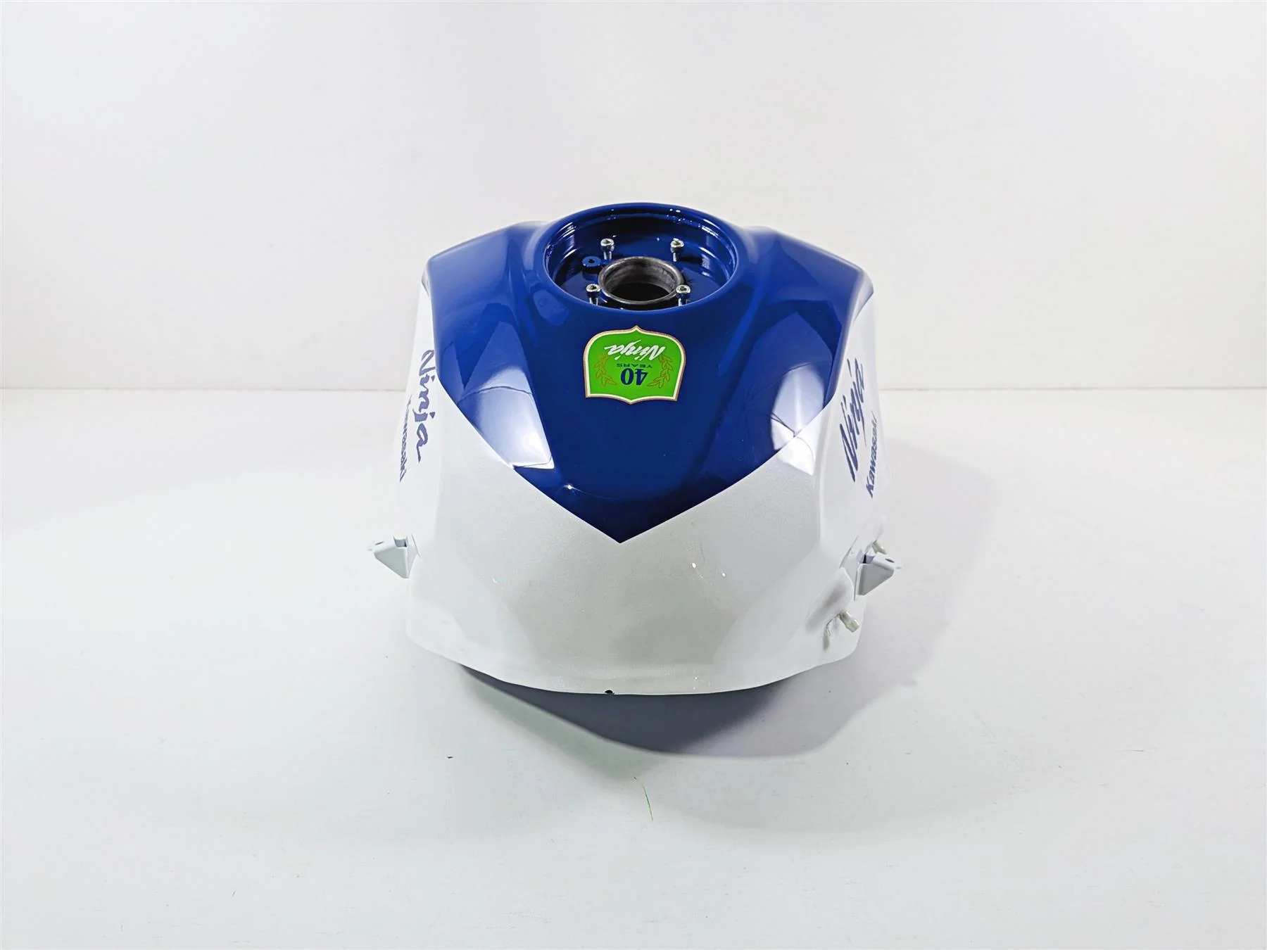 2024 Kawasaki EX500 Ninja 40th An. Fuel Gas Petrol Tank -No Dents 51093-5338 - Image 4