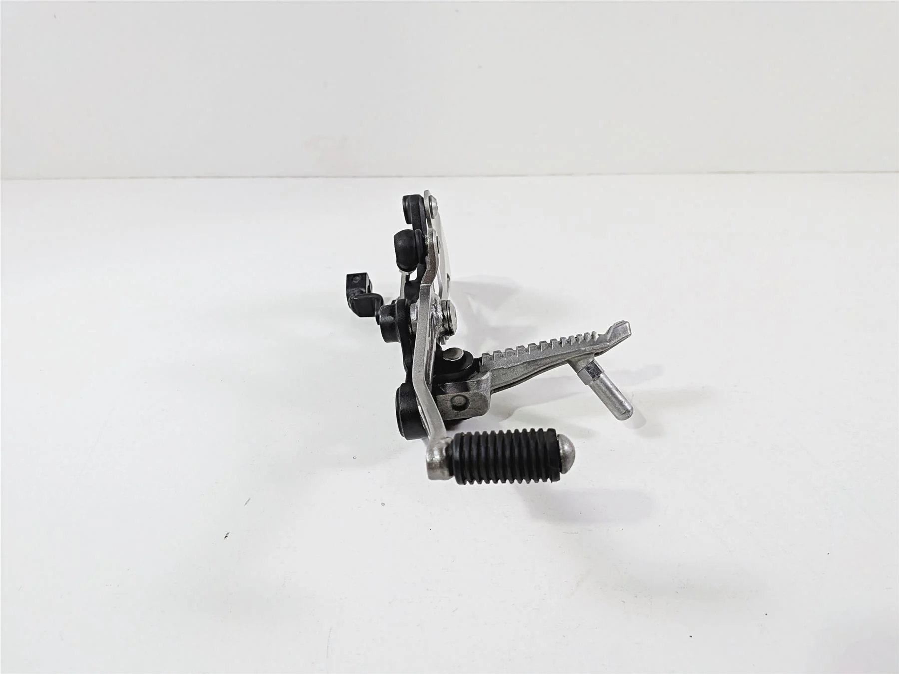 2024 Kawasaki EX500 Ninja 40th An. Left Front Foot Peg & Shifter 35063-1407 - Image 3