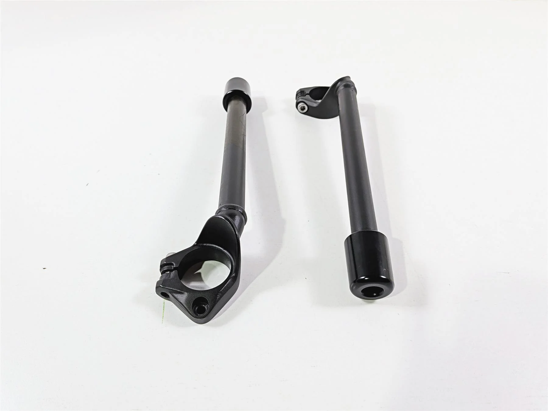 2024 Kawasaki EX500 Ninja 40th An. Left Right Clip On Handlebar Set 46003-0690 - Image 5