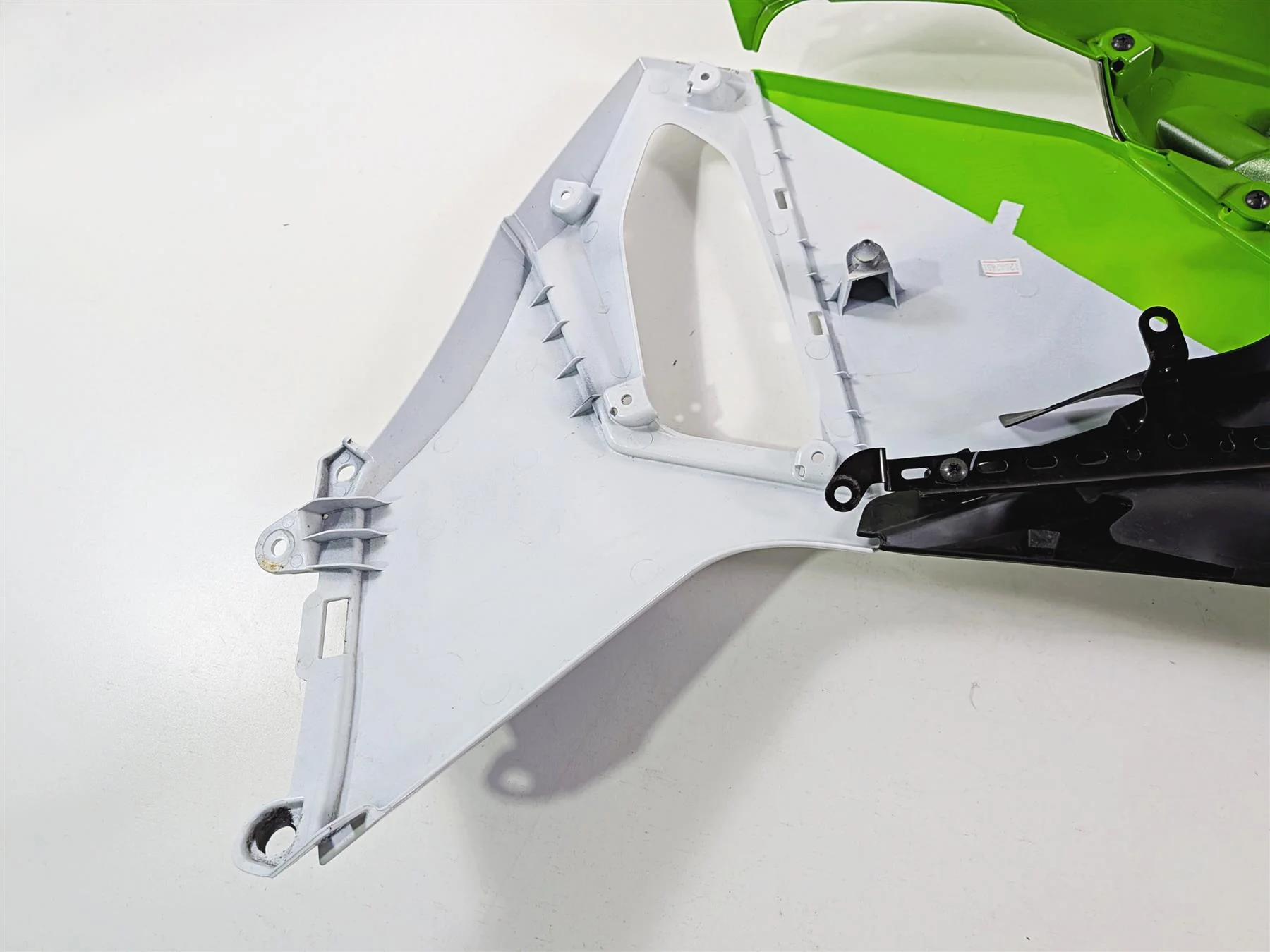 2024 Kawasaki EX500 Ninja 40th An. Left Side Main Cover Fairing 55061-5200 - Image 9