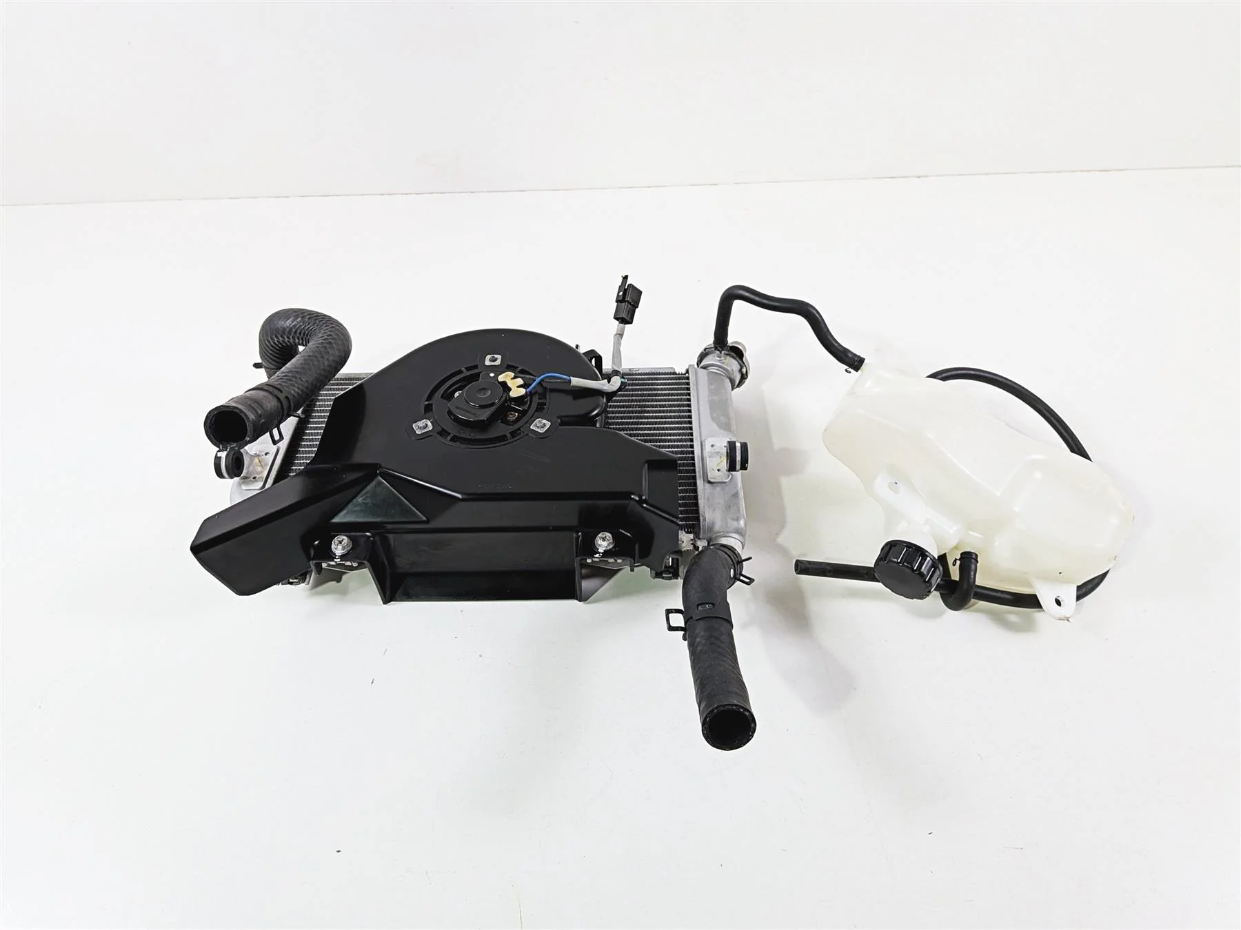 2024 Kawasaki EX500 Ninja 40th An. Radiator Fan Reservoir Hoses Set 39061-0916