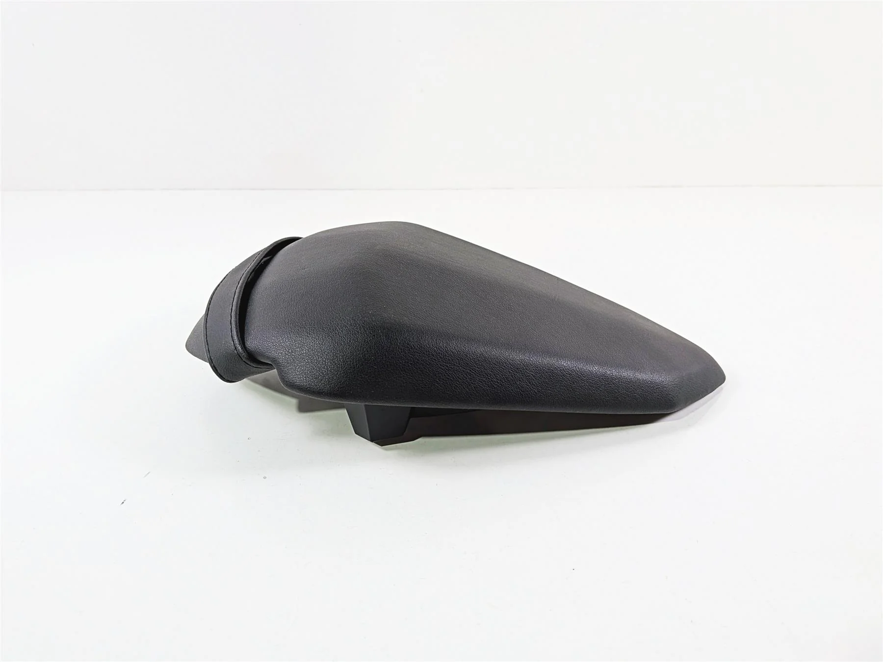 2024 Kawasaki EX500 Ninja 40th An. Rear Passenger Seat Saddle 53066-0898-12Y - Image 4