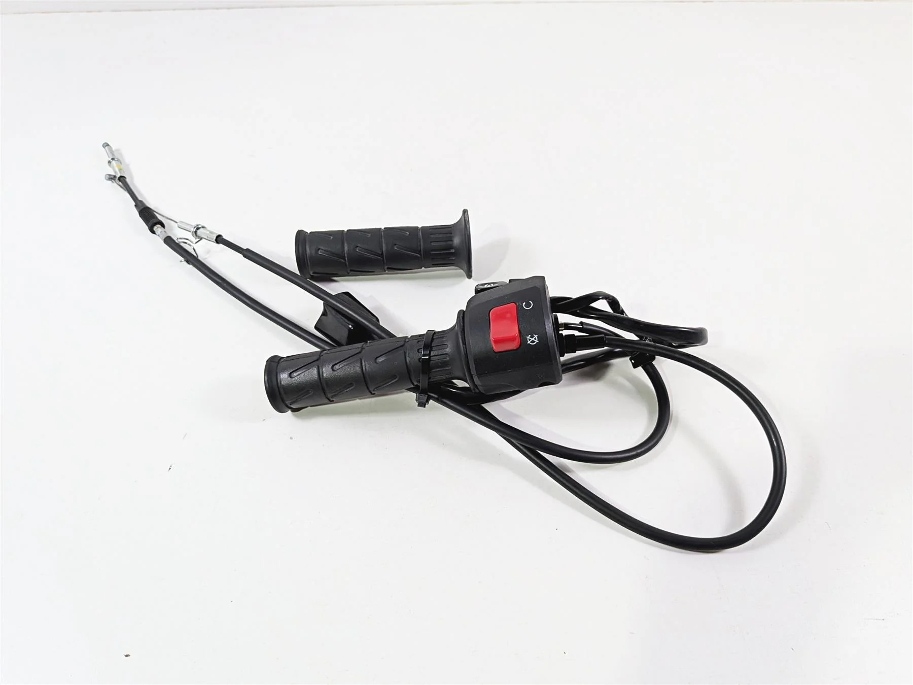 2024 Kawasaki EX500 Ninja 40th An. Right Hand Throttle Control Switch 46091-0479 - Image 4
