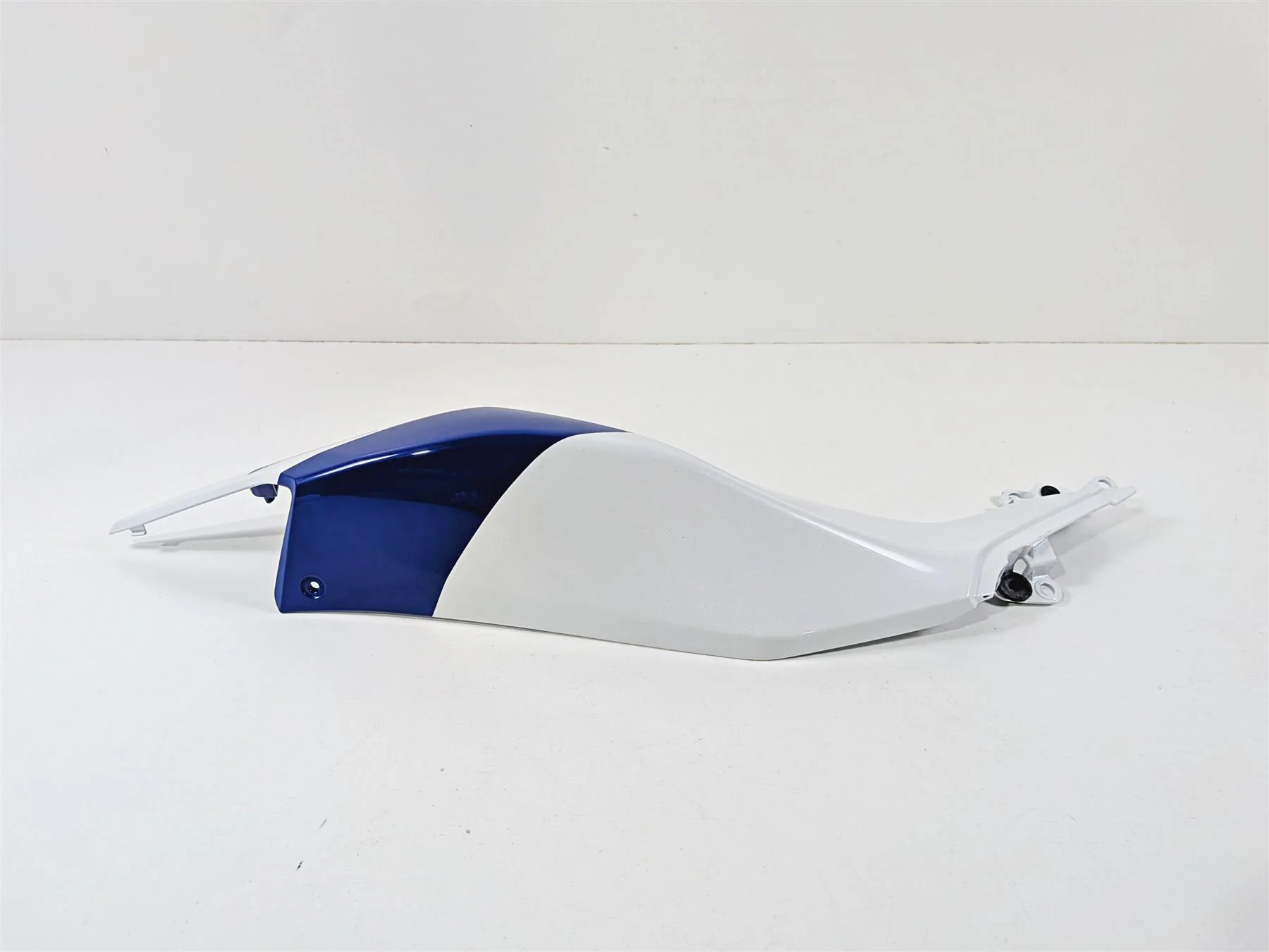 2024 Kawasaki EX500 Ninja 40th An. Right Rear Tail Cover Fairing Cowl 36043-0003 - Image 3