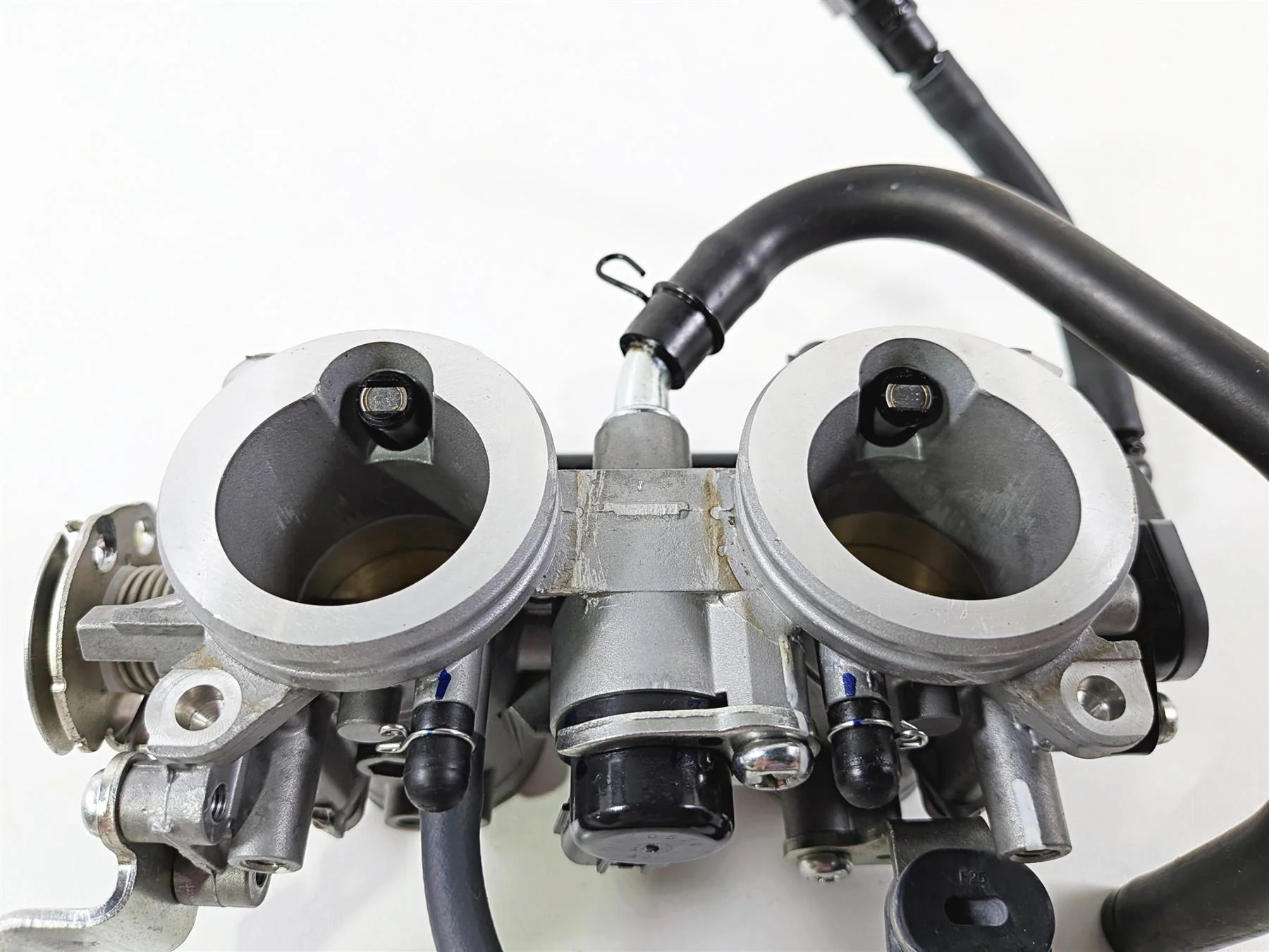 2024 Kawasaki EX500 Ninja 40th An. Throttle Body & Fuel Injectors 16163-1295 - Image 8