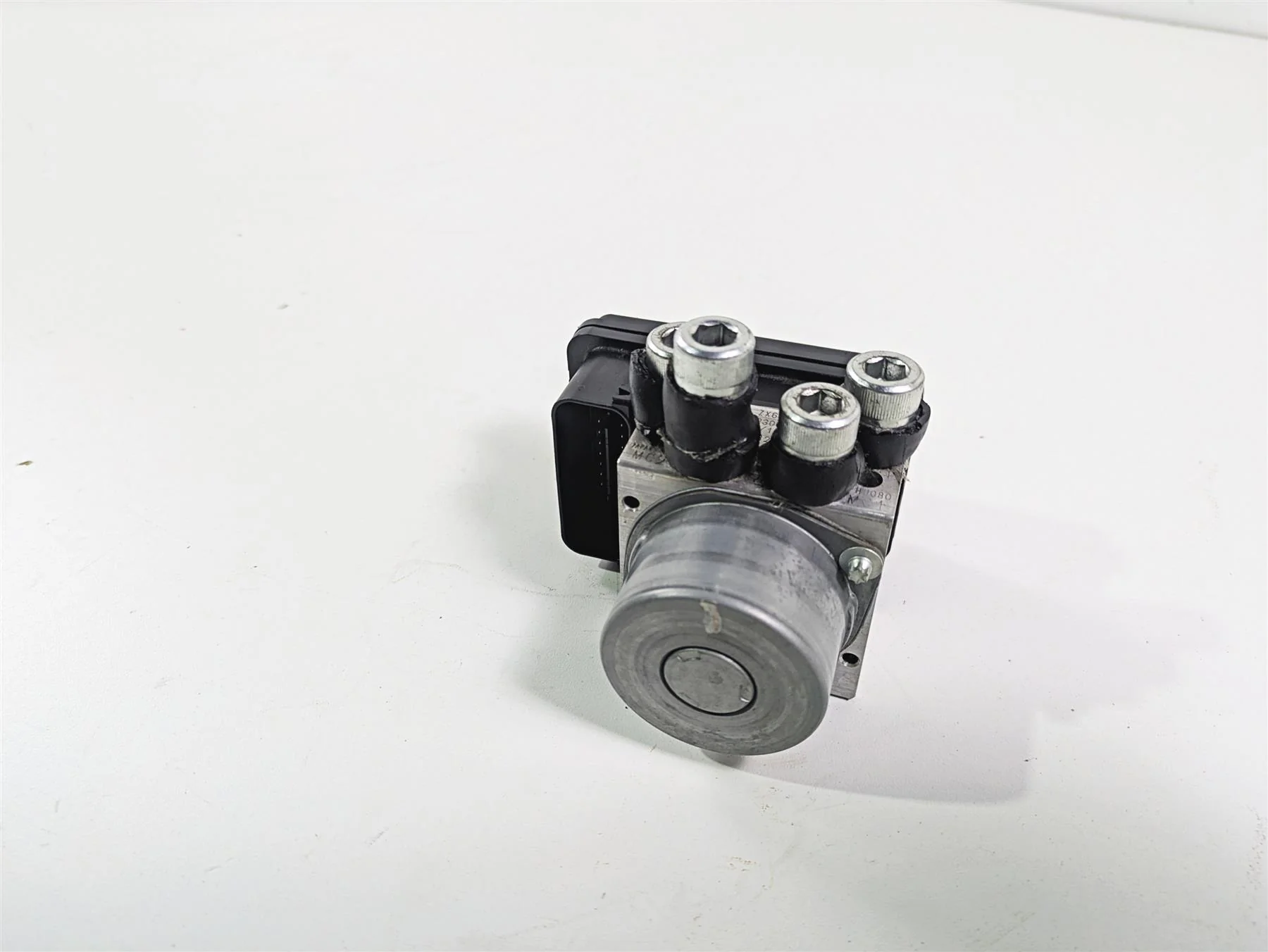 2024 Kawasaki ZX6R ZX636 Ninja Abs Brake Pump Unit Module 16082-0875 - Image 7