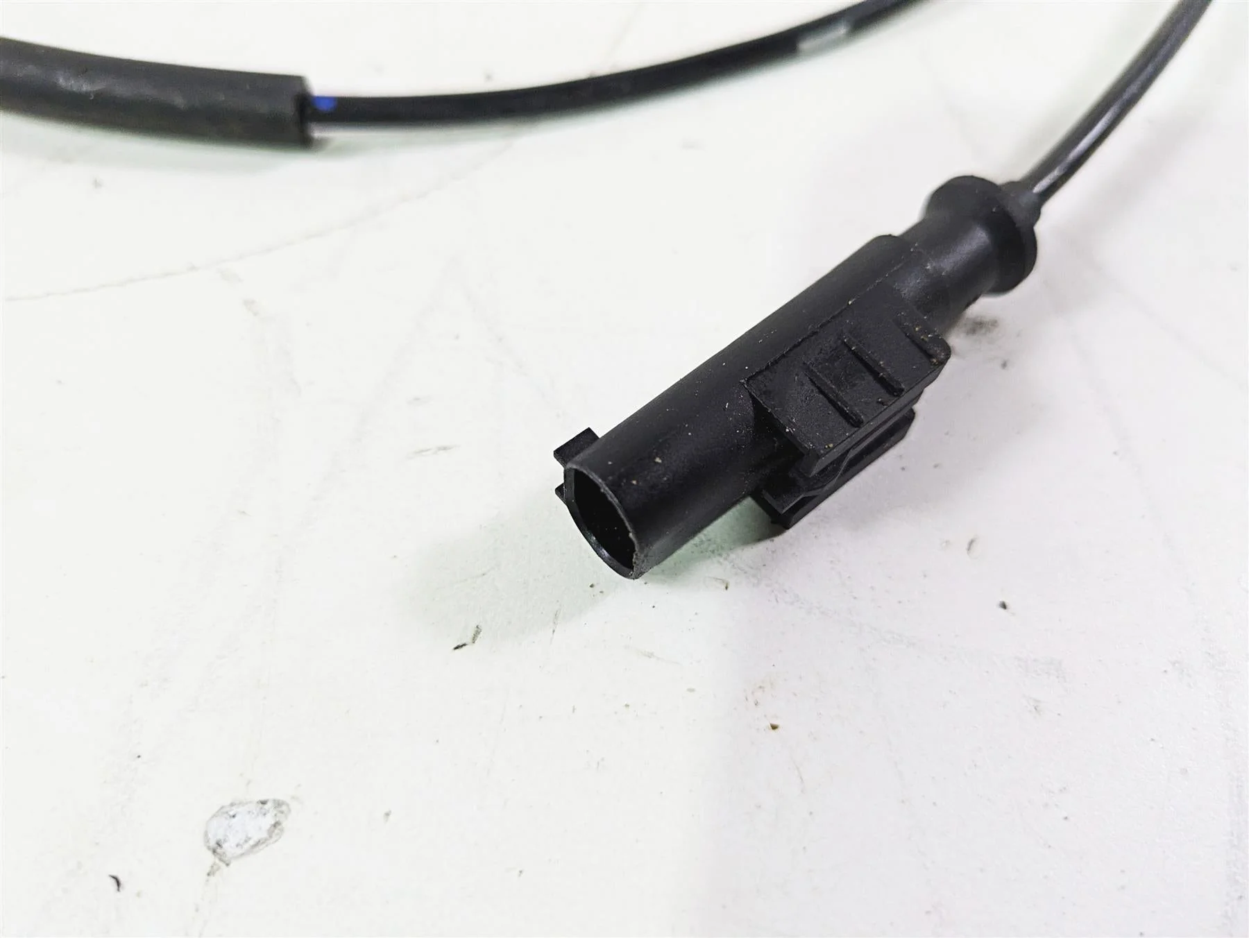 2024 Kawasaki ZX6R ZX636 Ninja Front Abs Brake Wheel Speed Sensor 21176-1162 - Image 6