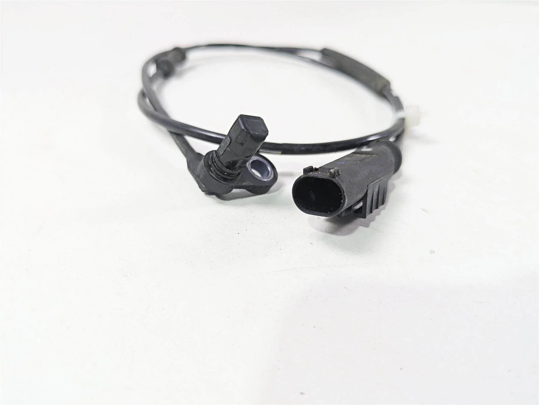 2024 Kawasaki ZX6R ZX636 Ninja Front Abs Brake Wheel Speed Sensor 21176-1162 - Image 3
