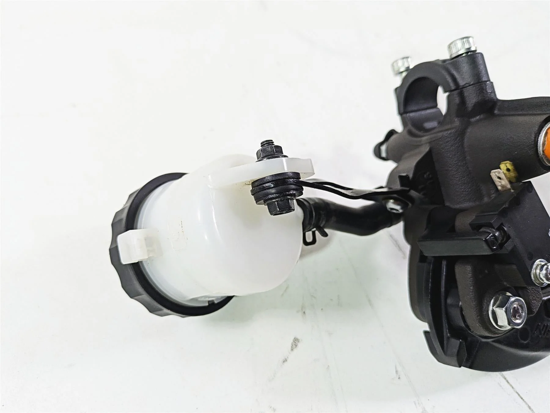 2024 Kawasaki ZX6R ZX636 Ninja Front Radial Brake Master Cylinder 43015-0702 - Image 10