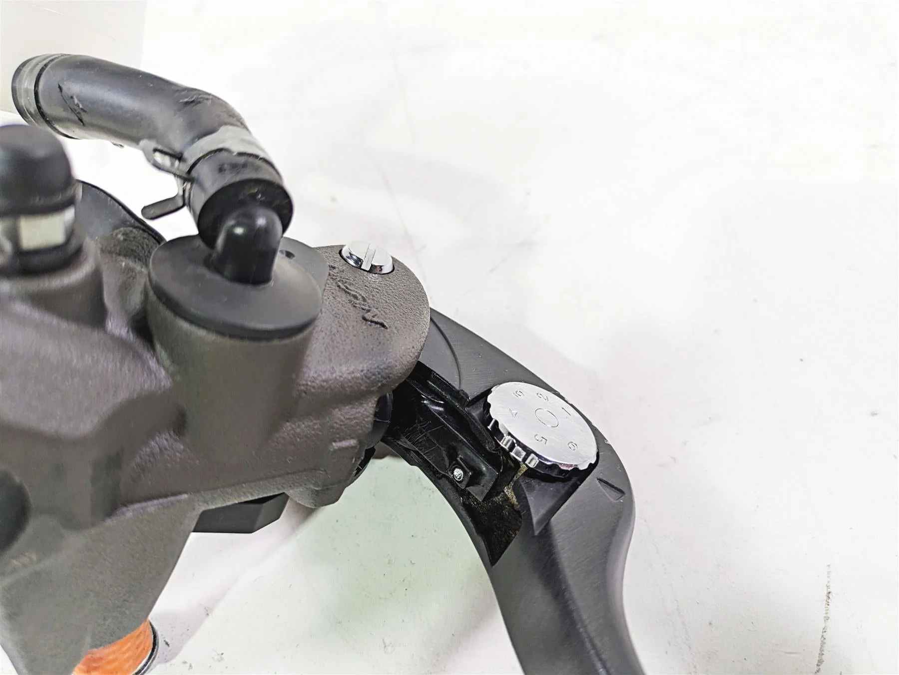 2024 Kawasaki ZX6R ZX636 Ninja Front Radial Brake Master Cylinder 43015-0702 - Image 7