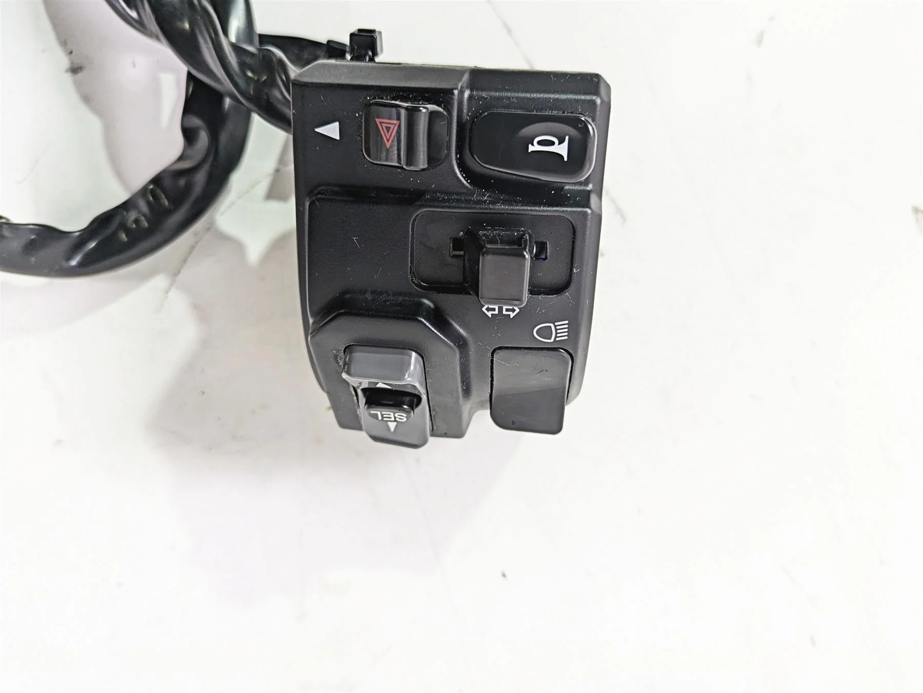 2024 Kawasaki ZX6R ZX636 Ninja Left Hand Turn Signal Control Switch 46091-0624 - Image 5