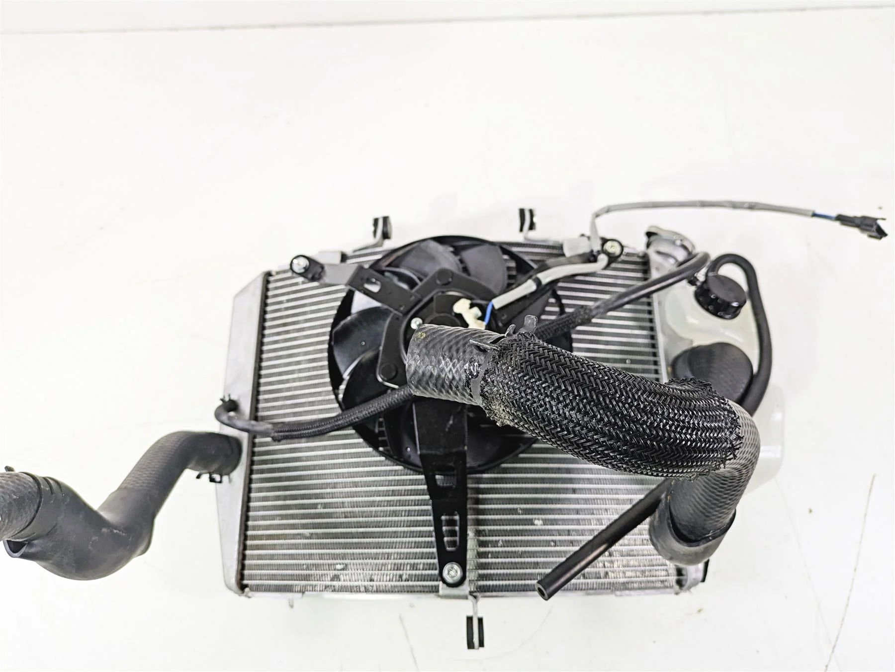 2024 Kawasaki ZX6R ZX636 Ninja Radiator Fan Reservoir Hoses Set -Read 39060-0754 - Image 6