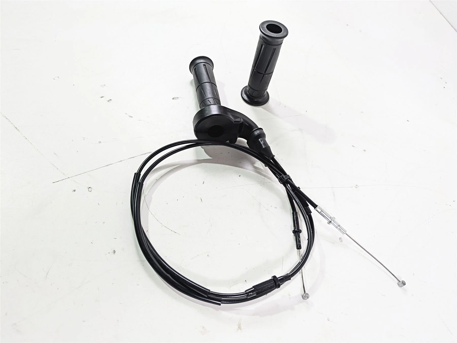 2024 Kawasaki ZX6R ZX636 Ninja Throttle Grip Handle Cable Set 46019-0020 - Image 2