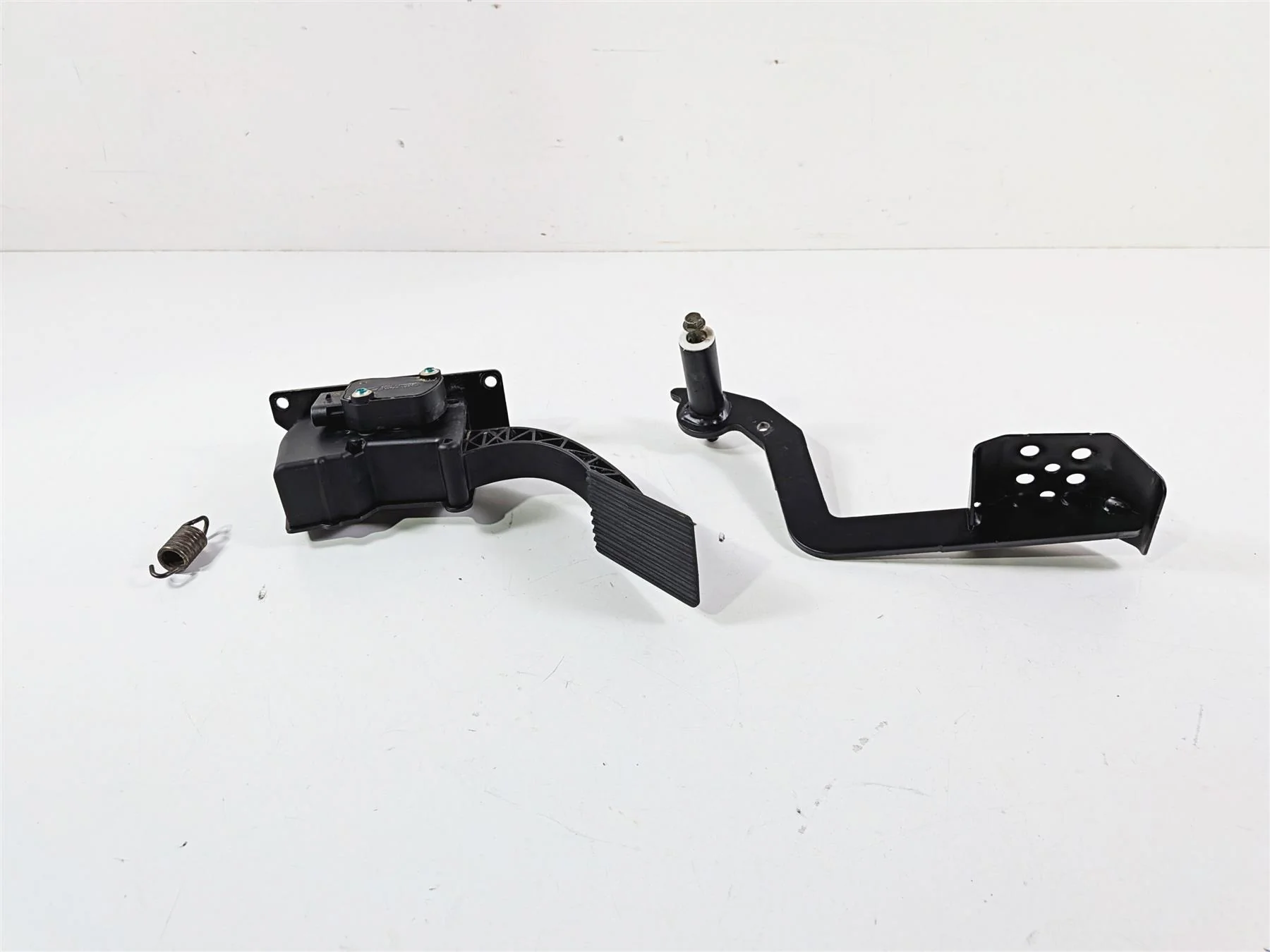 2024 Polaris RZR XP 1000 Sport Brake & Accelerate Pedal Set 1025542 4080361 - Image 6