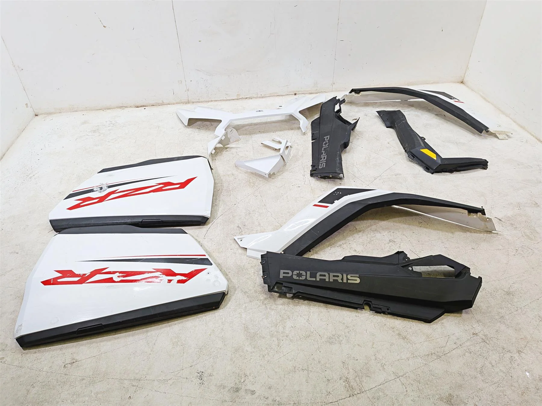 2024 Polaris RZR XP 1000 Sport Outer Fairing Cover Cowl Set 5457322 - Image 12