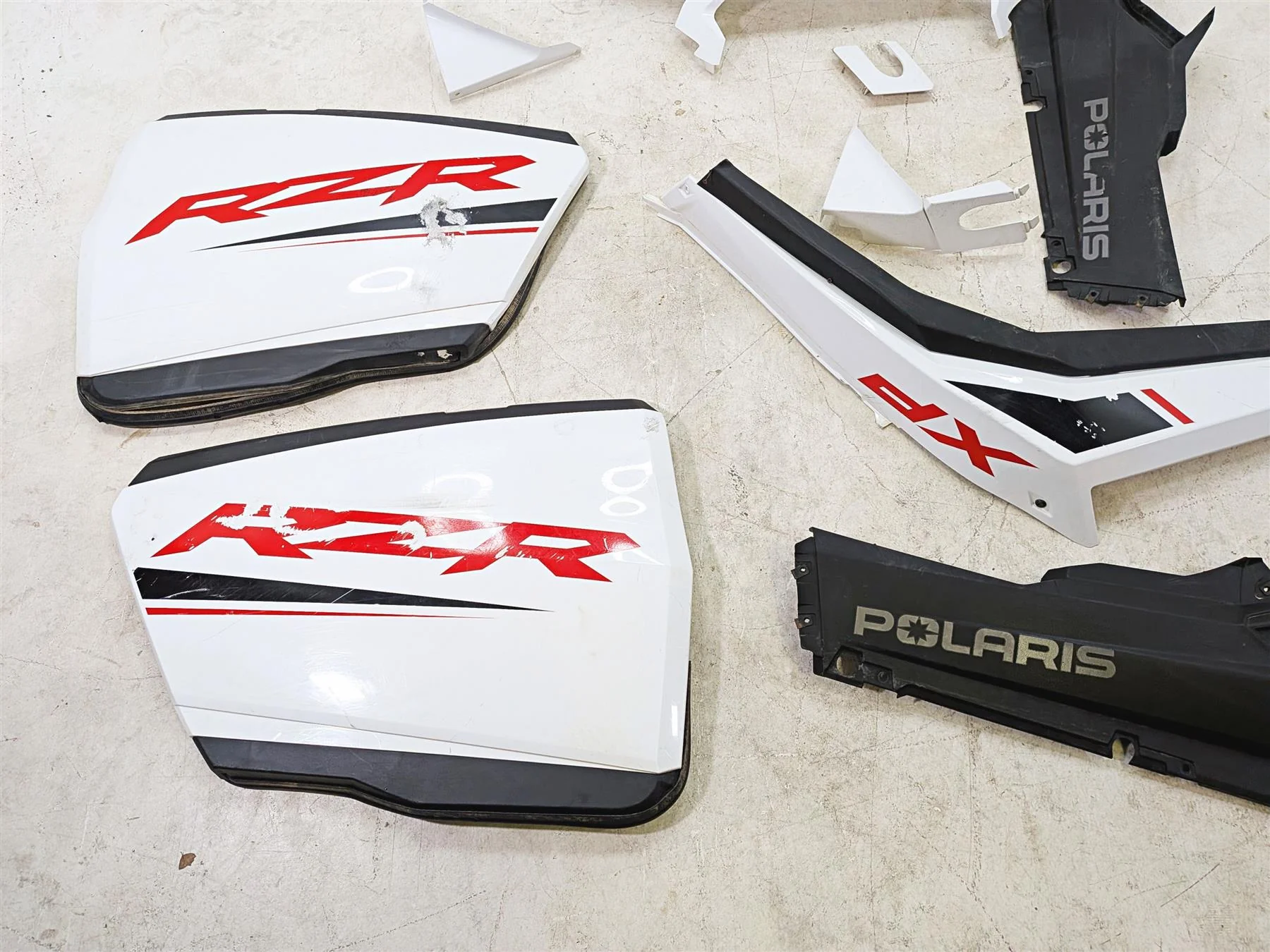 2024 Polaris RZR XP 1000 Sport Outer Fairing Cover Cowl Set 5457322 - Image 2