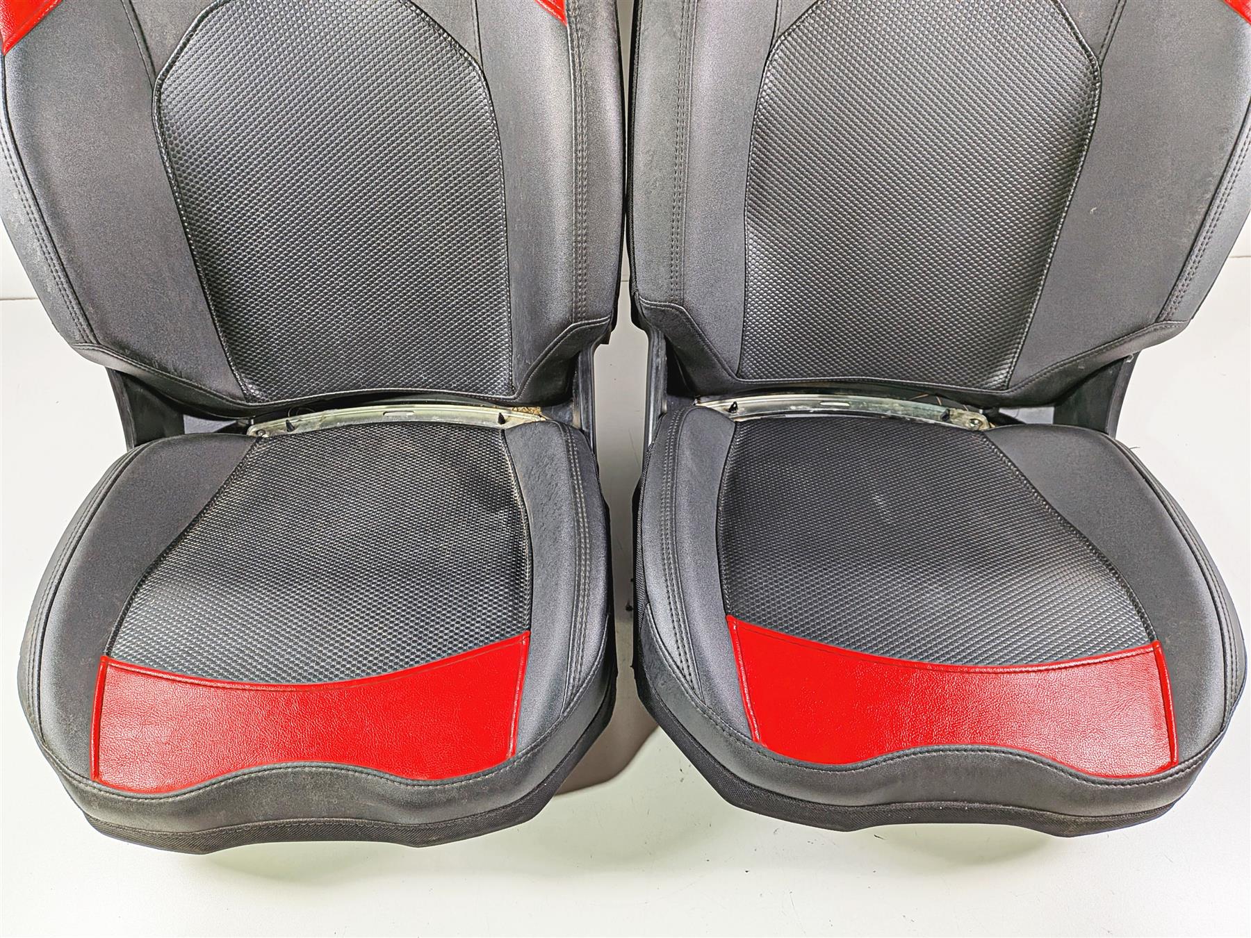 2024 Polaris RZR XP 1000 Sport Rider Passenger Seat Cushion Set - Read 2692843 - Image 10