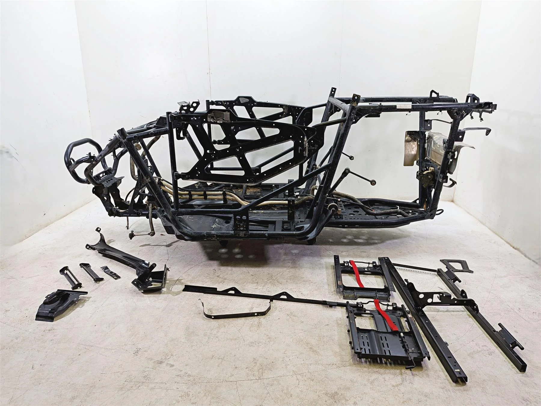 2024 Polaris RZR XP 1000 Sport Straight Main Frame & Doors With Clean Virginia Repo Title 1025390 - Image 2