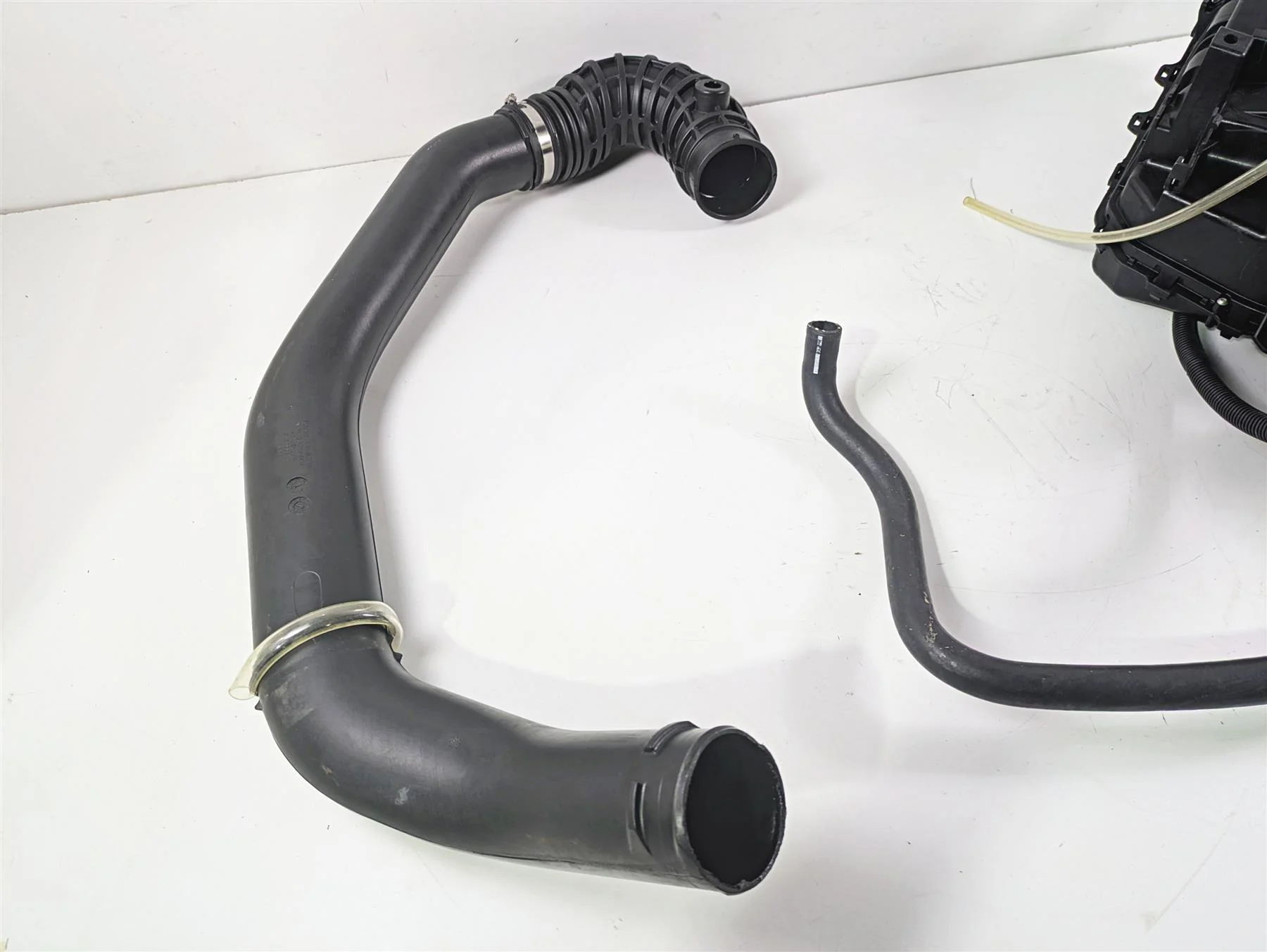 2024 Sea-Doo GTX 230 Air Box Cleaner Breather Filter & Reservoir 273000394 - Image 9