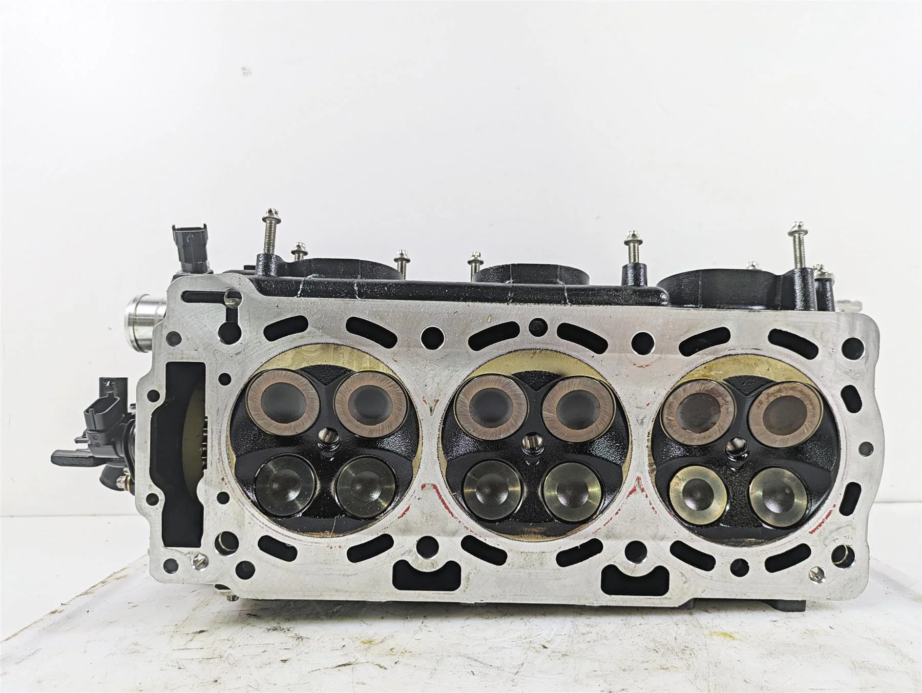 2024 Sea-Doo GTX 230 Cylinder Head Cylinderhead & Cam Shaft Set 420413259 - Image 4