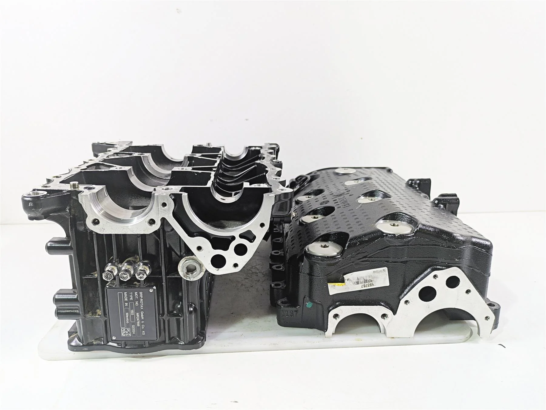 2024 Sea-Doo GTX 230 Engine Crank Motor Case Jug Set 420893514 - Image 10