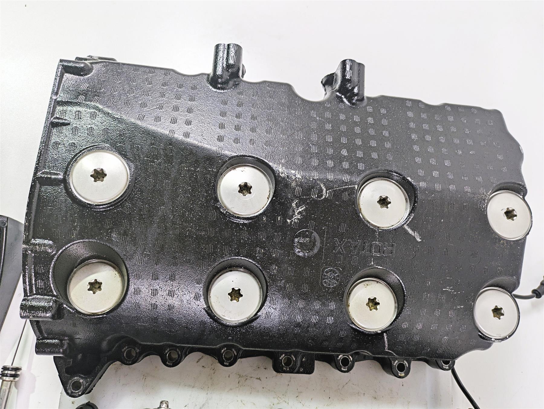 2024 Sea-Doo GTX 230 Engine Crank Motor Case Jug Set 420893514 - Image 7