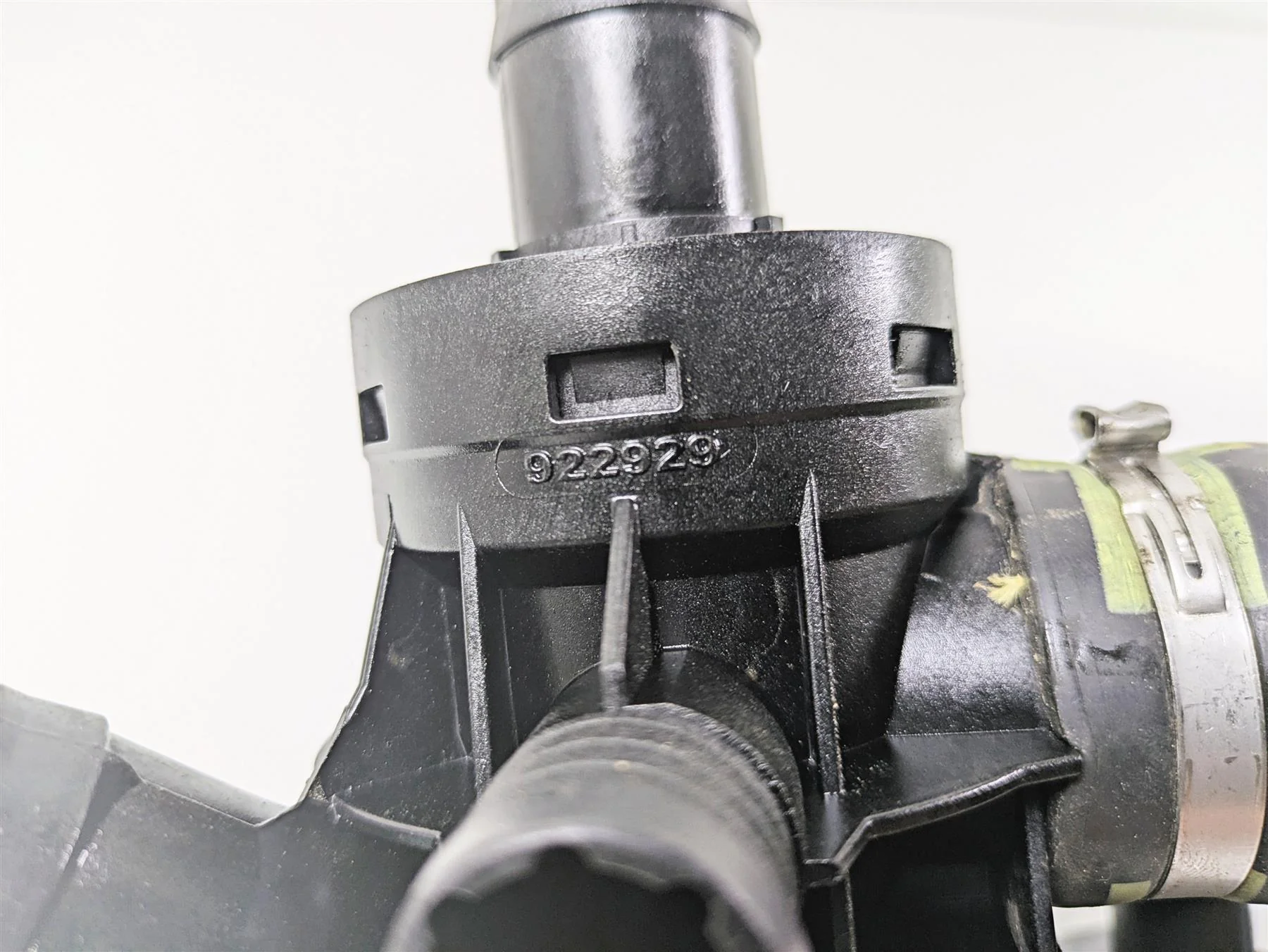 2024 Sea-Doo GTX 230 Water Pump Housing With Thermostat  420922925 420922934 - Image 11