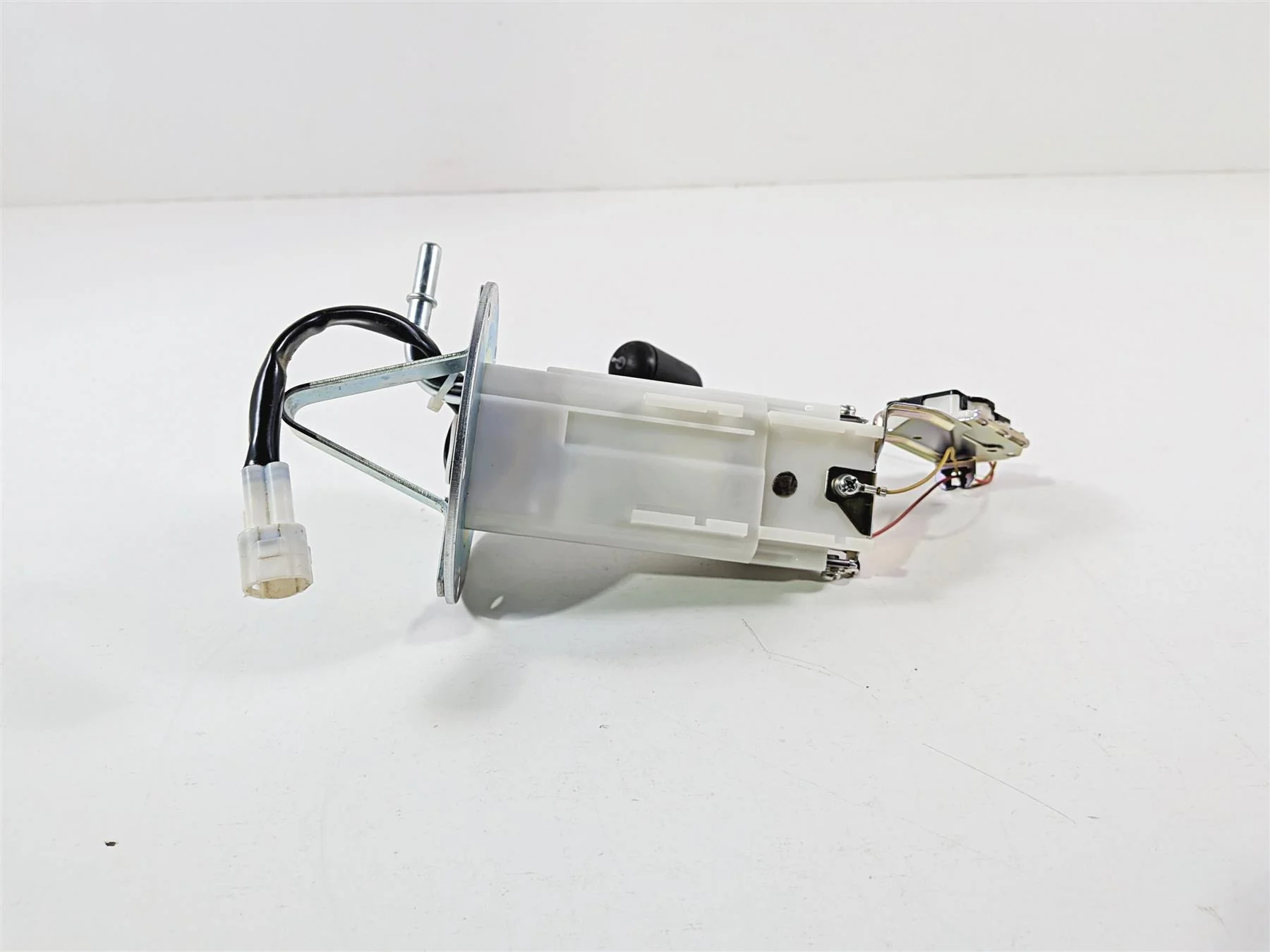2024 Suzuki GSXR 600 Fuel Gas Petrol Pump & Sending Unit -Tested 15100-14J01 - Image 6