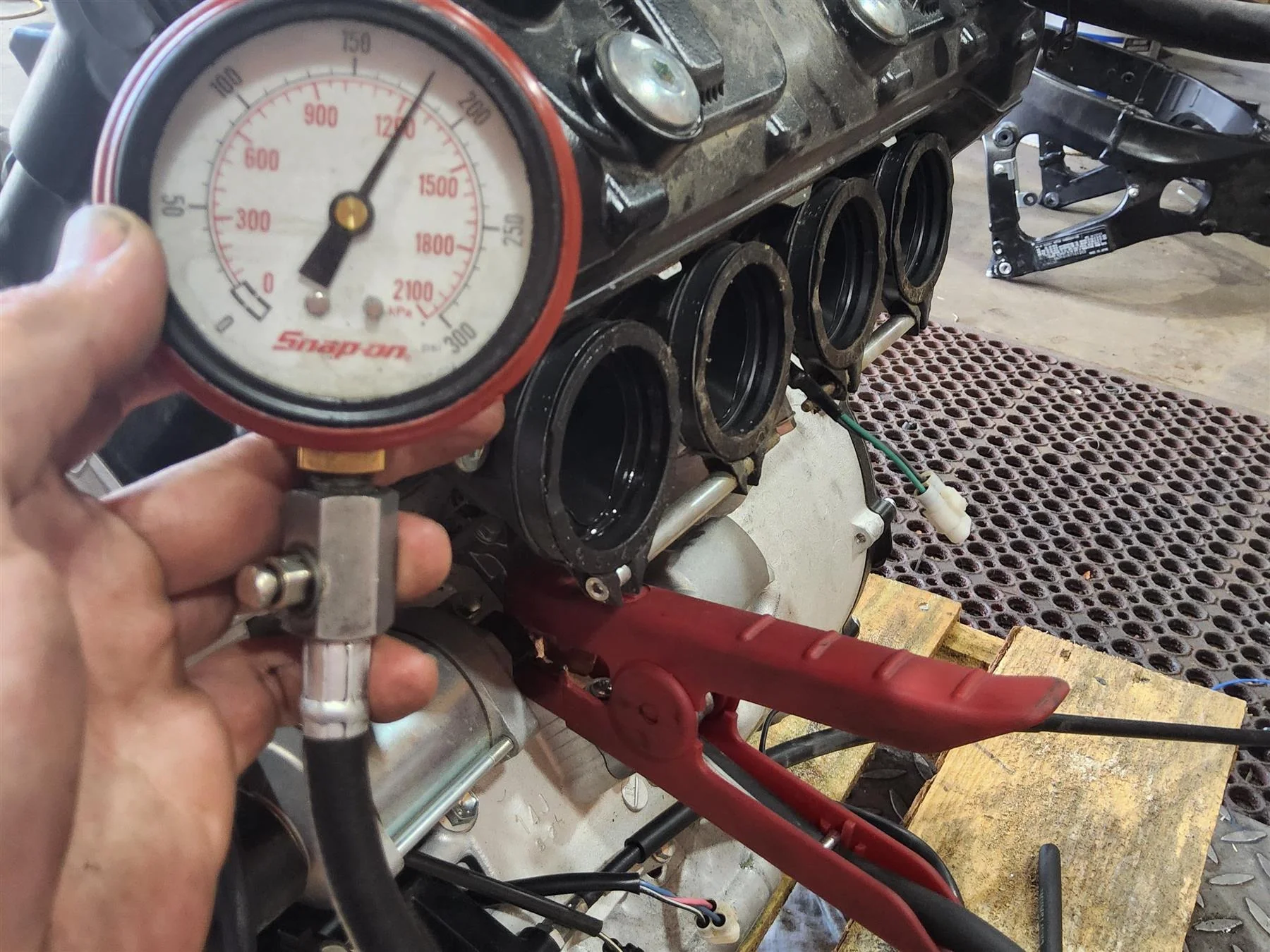 2024 Suzuki GSXR 600 Great Running Engine - Video -Compr Test 11302-14811 - Image 3