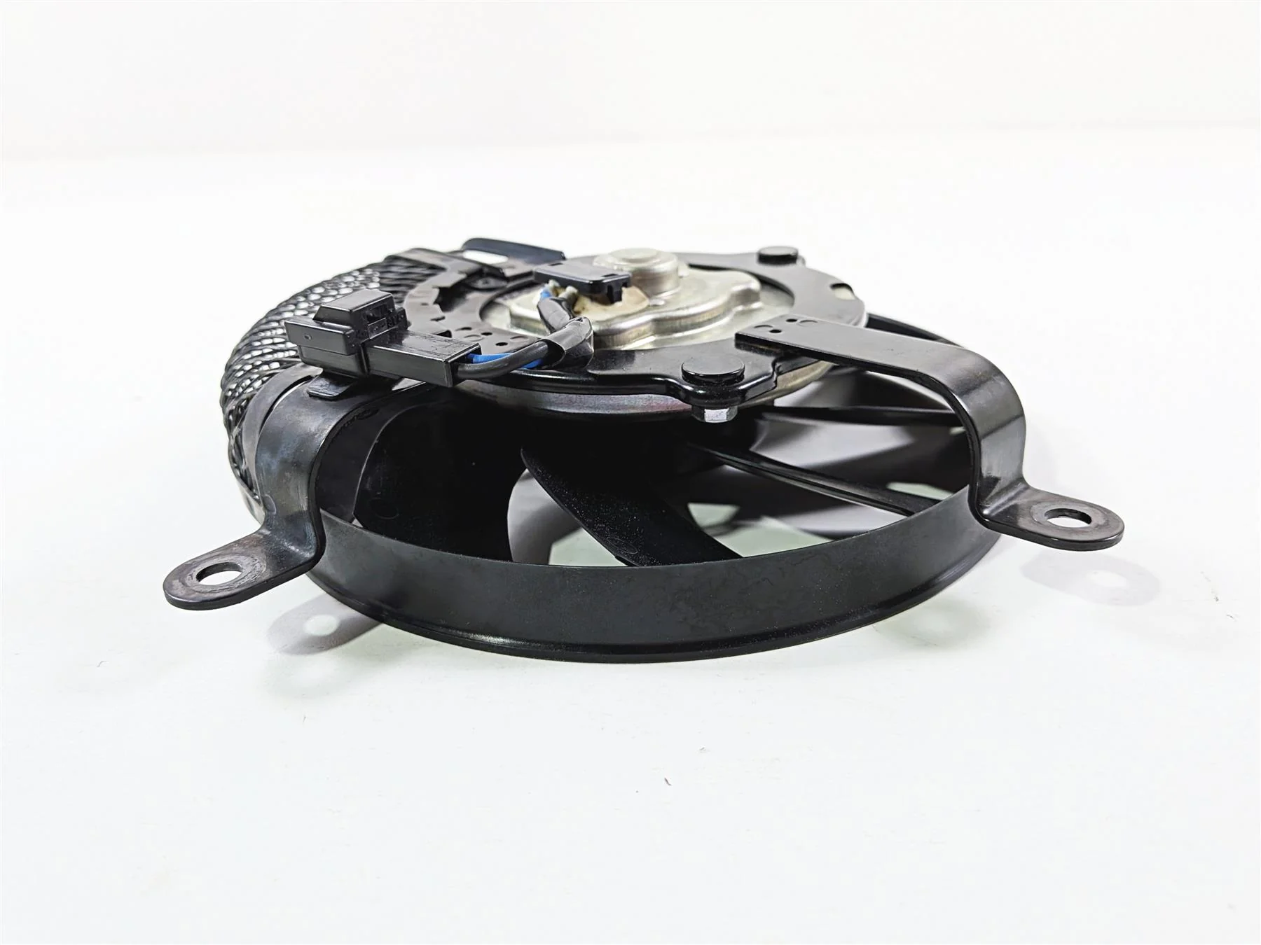2024 Suzuki GSXR 600 Radiator Cooling Fan - Tested 17710-14J00 - Image 10