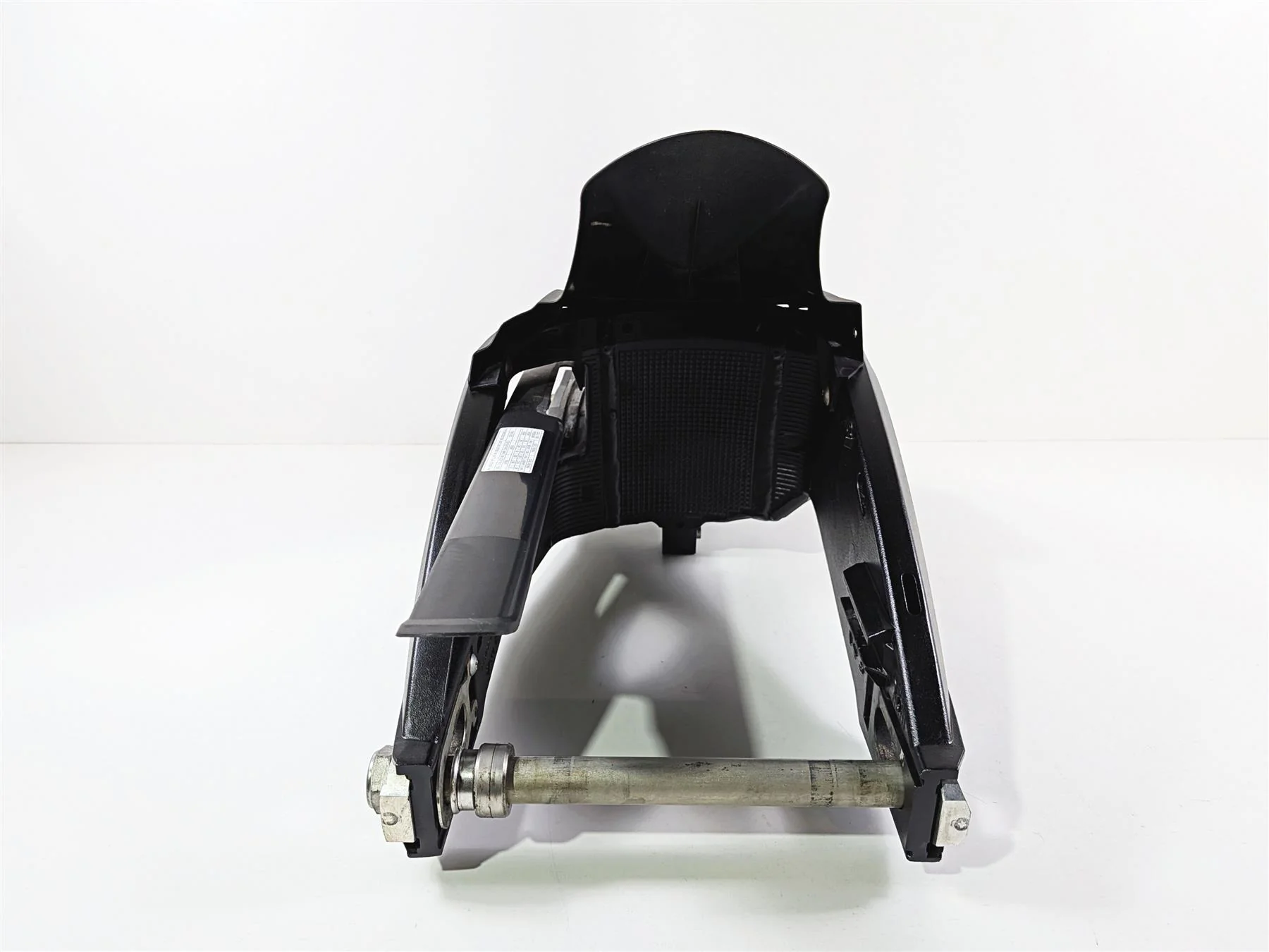 2024 Suzuki GSXR 600 Rear Swing Arm Swingarm & Guard 61000-14J01-YAP - Image 5