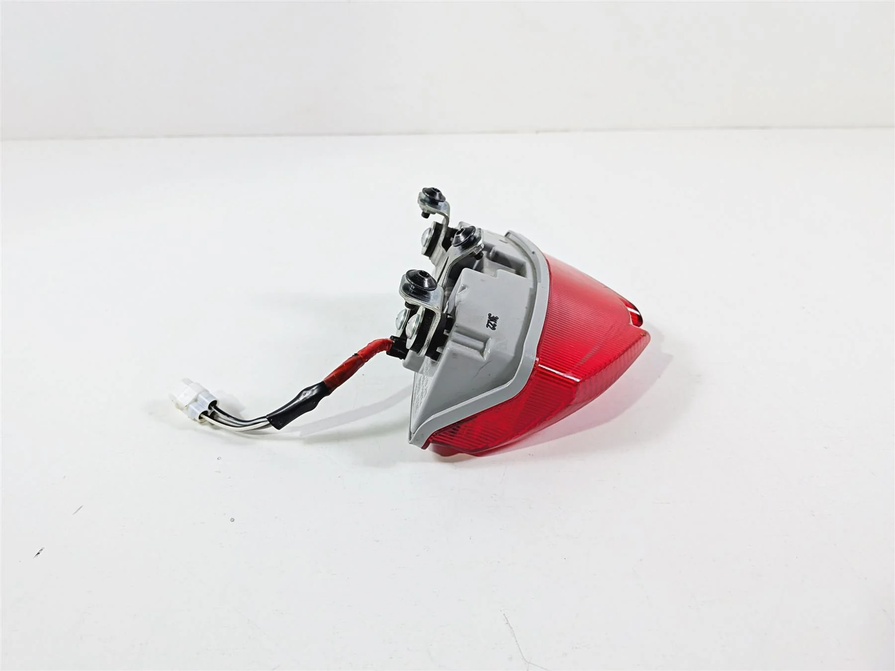 2024 Suzuki GSXR 600 Rear Taillight Tail Brake Light 35710-14JA1 35710-14JC0 - Image 4