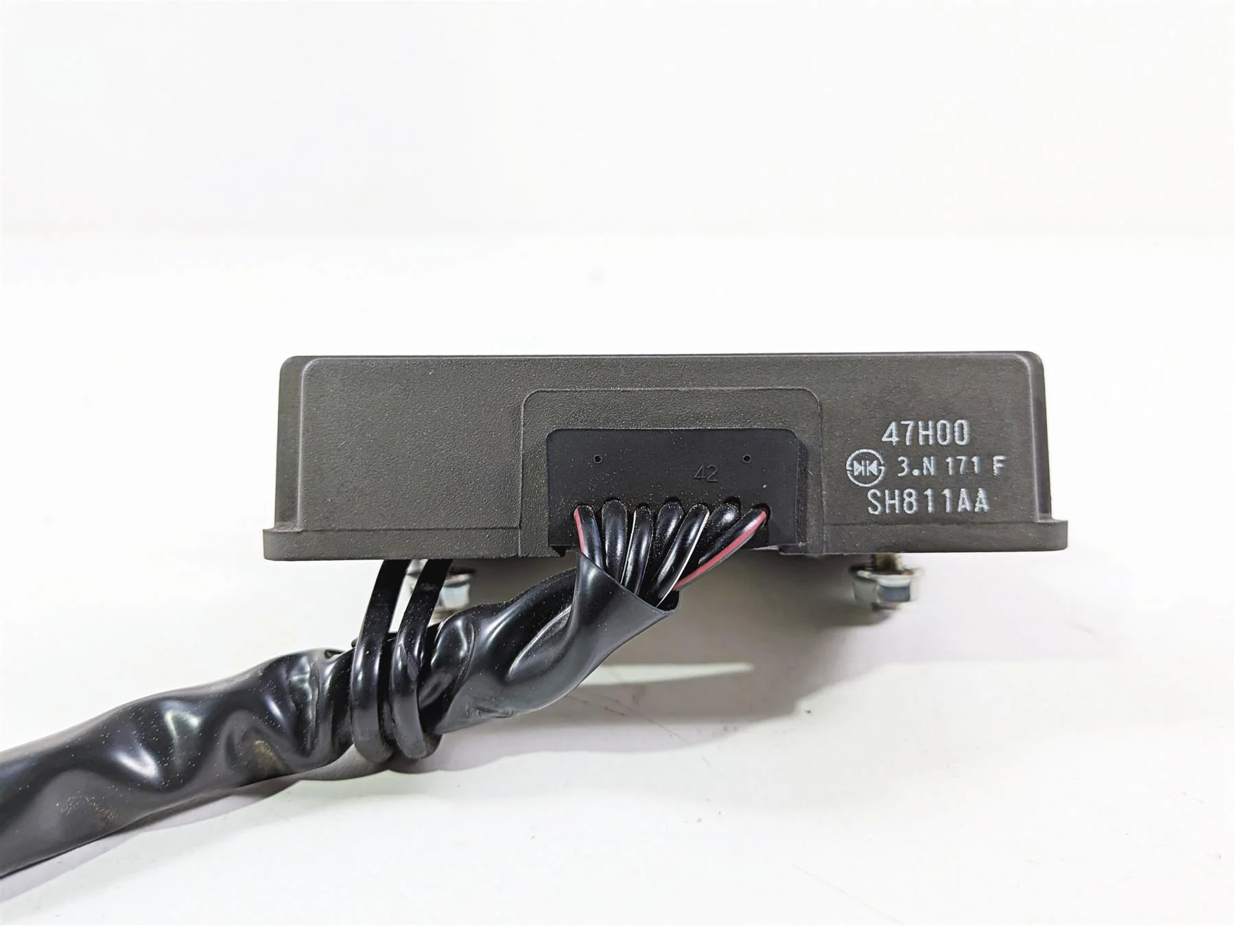 2024 Suzuki GSXR 600 Rectifier Voltage Regulator 32800-47H00 SH811AA - Image 4