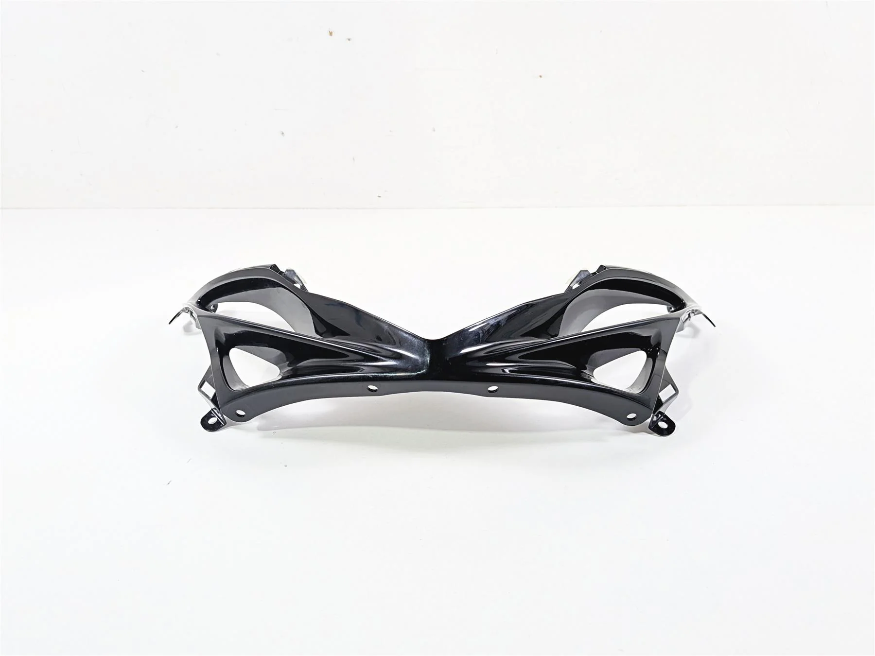 2024 Suzuki GSXR600 Air Inlet  Lower Nose Cover Fairing Black 94671-14J1 - Image 3
