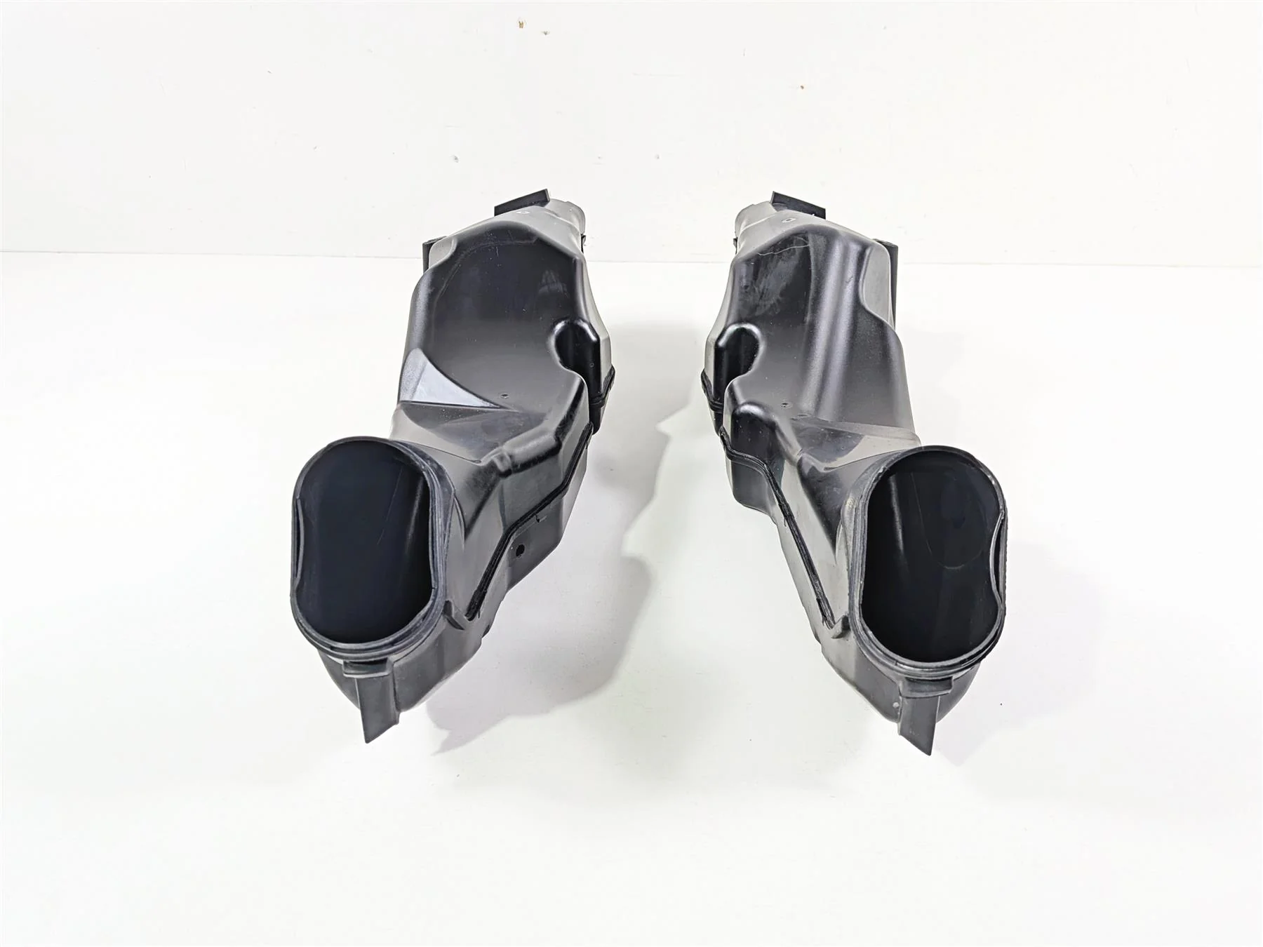 2024 Suzuki GSXR600 Air Intake Ram Scoop Duct Set 94420-14J00 94430-14J00 - Image 2