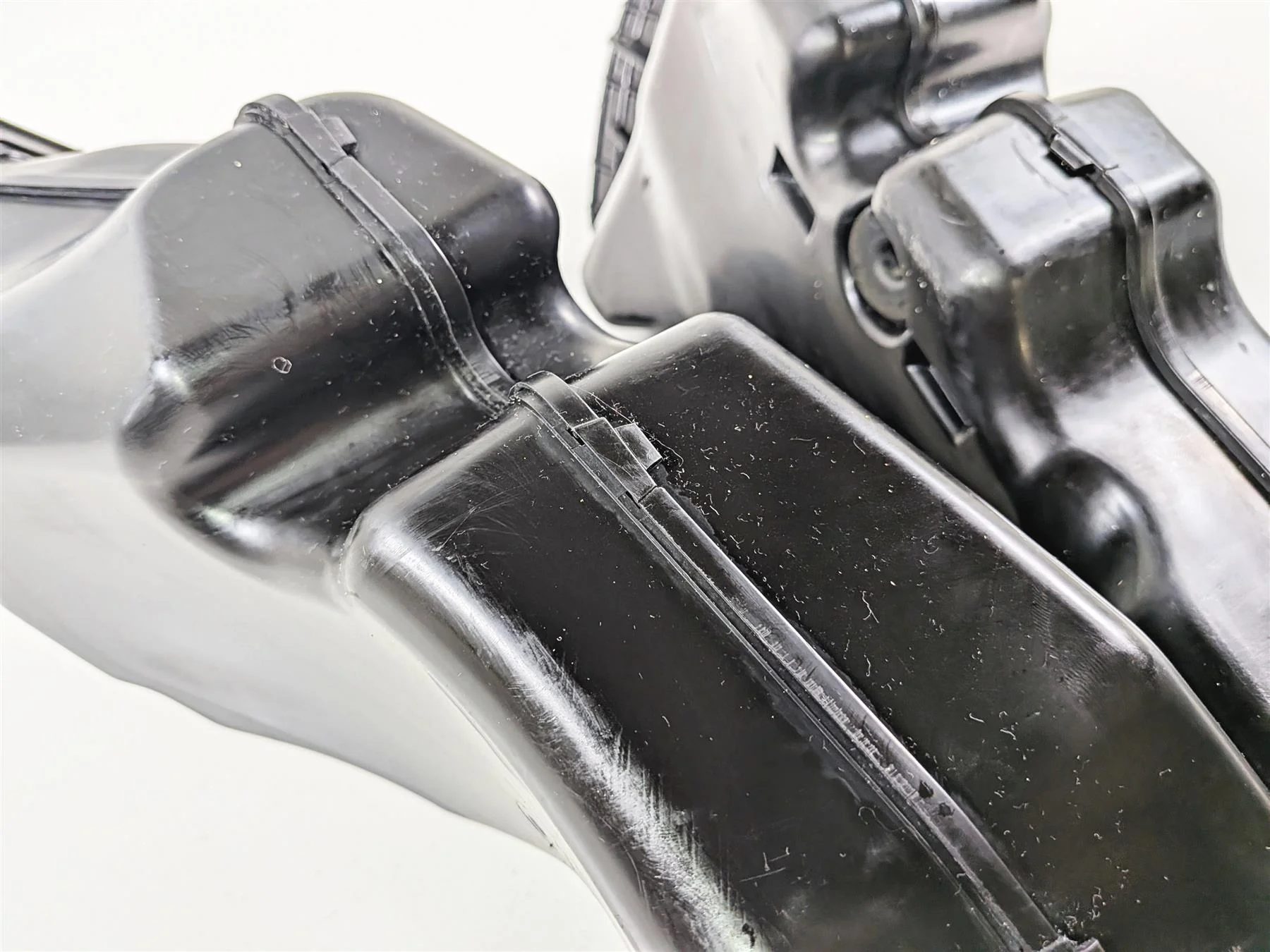 2024 Suzuki GSXR600 Air Intake Ram Scoop Duct Set 94420-14J00 94430-14J00 - Image 9