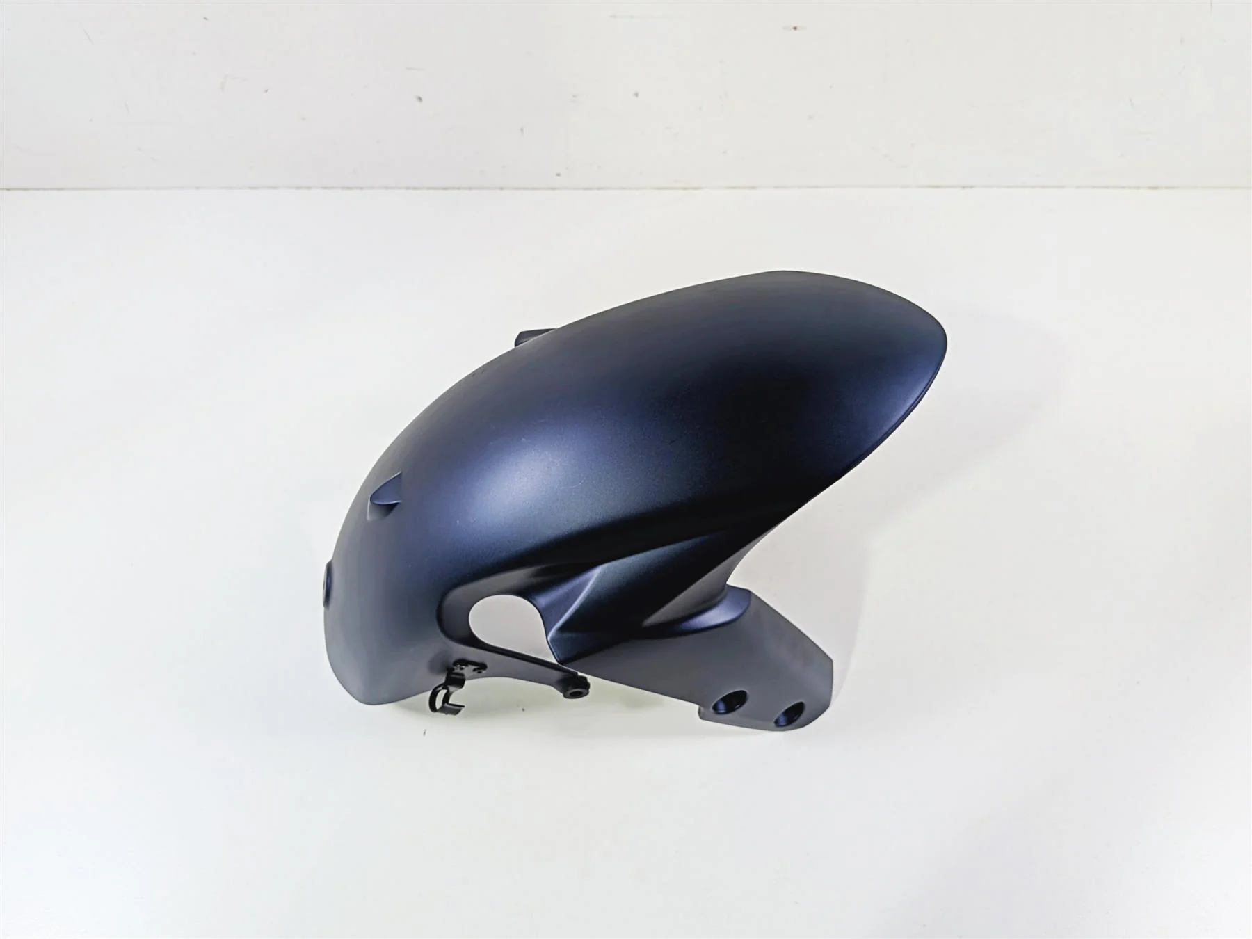 2024 Suzuki GSXR600 Front Fender - No Cracks 53100-47H01-YUA - Image 2