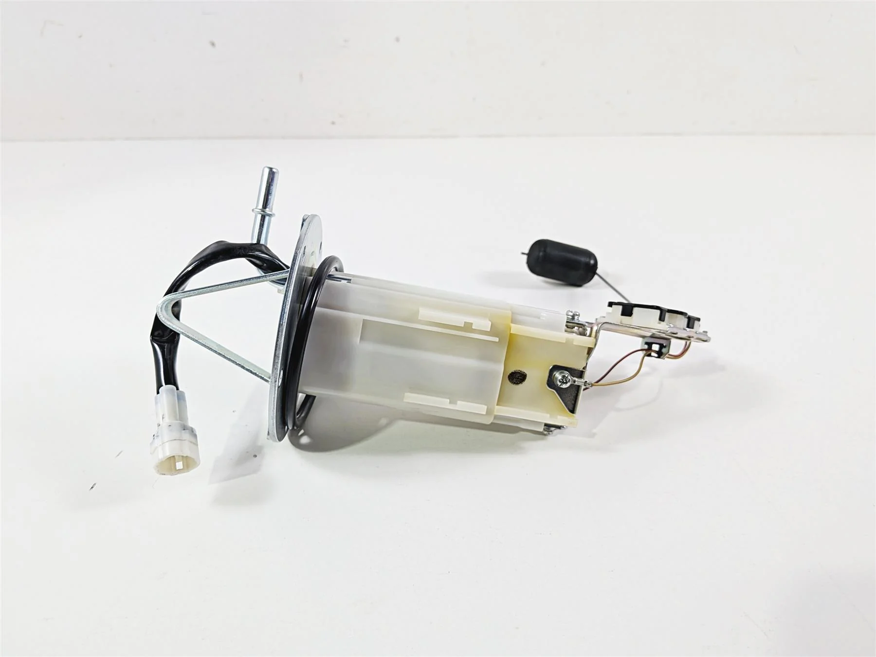 2024 Suzuki GSXR600 Fuel Gas Petrol Pump - Tested 2K Only 15100-14J01 - Image 4