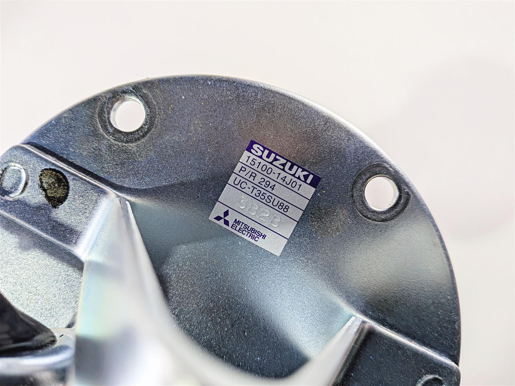 2024 Suzuki GSXR600 Fuel Gas Petrol Pump - Tested 2K Only 15100-14J01 - Image 7
