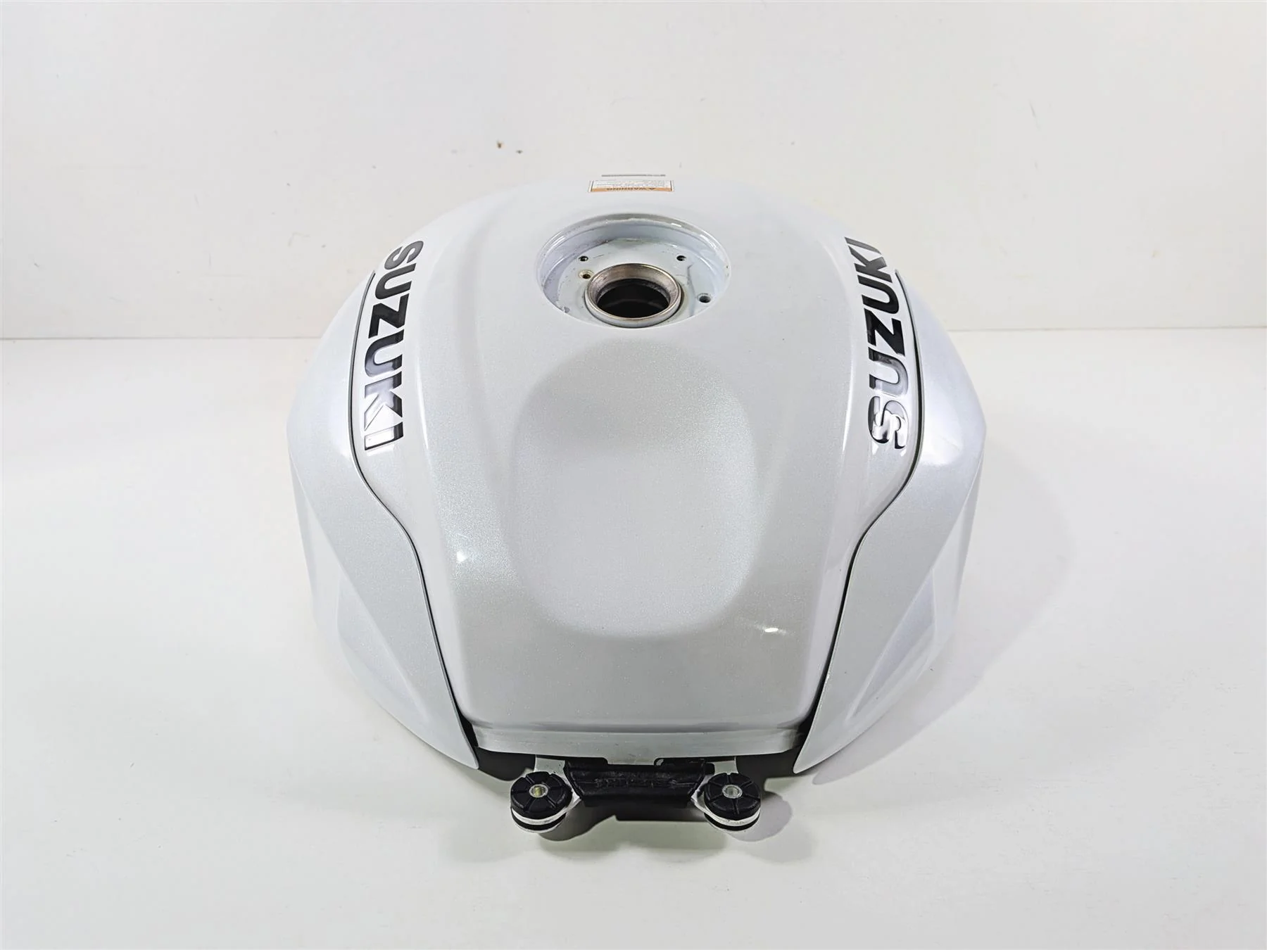 2024 Suzuki GSXR600 Fuel Gas Petrol Tank & Covers White - Nice 44100-14JJ0 - Image 6