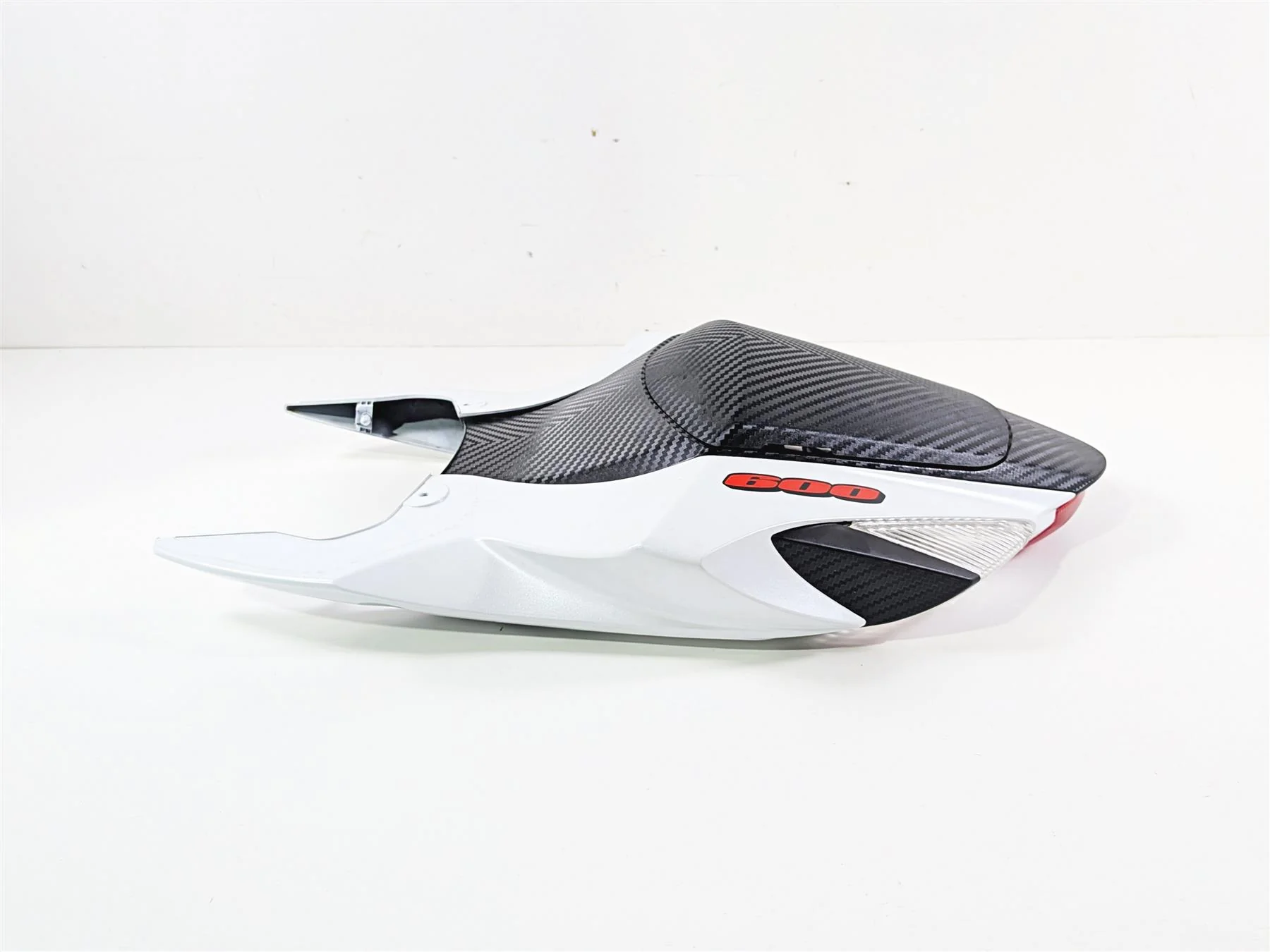 2024 Suzuki GSXR600 Full Tail Fairing Taillight Blinker 47100-14J10 47200-14J10 - Image 3