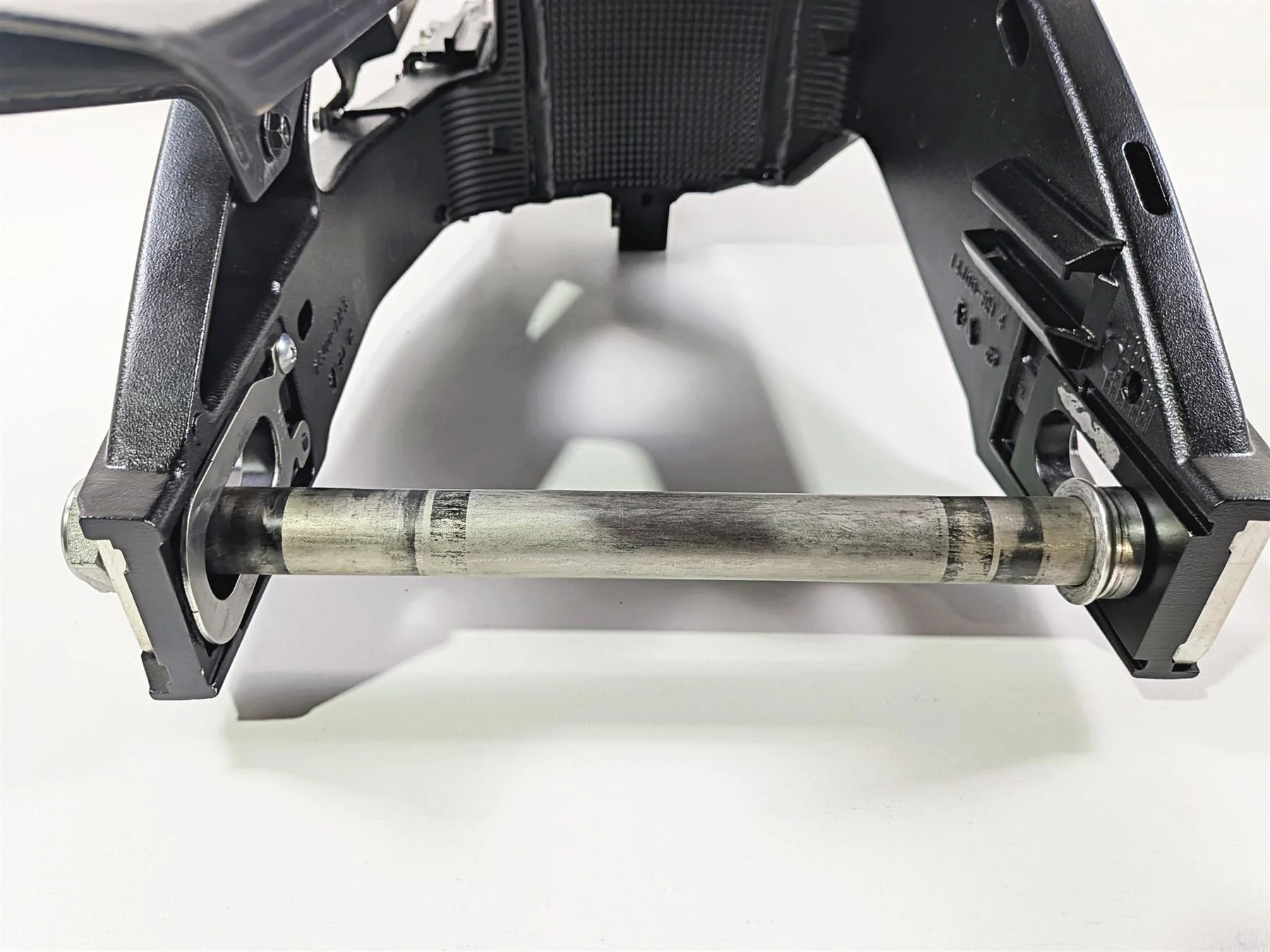 2024 Suzuki GSXR600 Nice Rear Swing Arm Swingarm & Fender 61000-14J01-YAP - Image 6