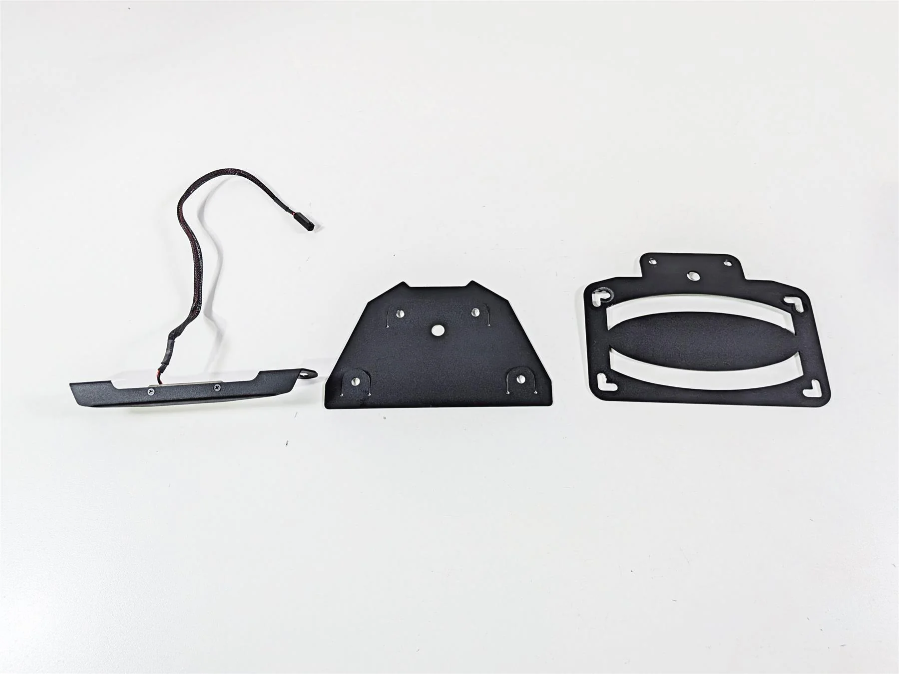 2024 Suzuki GSXR600 NRC Tidy Tail Plate Holder Fender Delete - Image 3