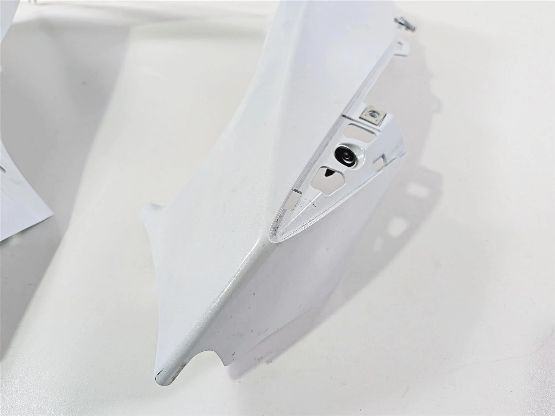 2024 Suzuki GSXR600 Oem Air Intake Ram Cover Fairing Set 94672-14J01 94682-14J01 - Image 11