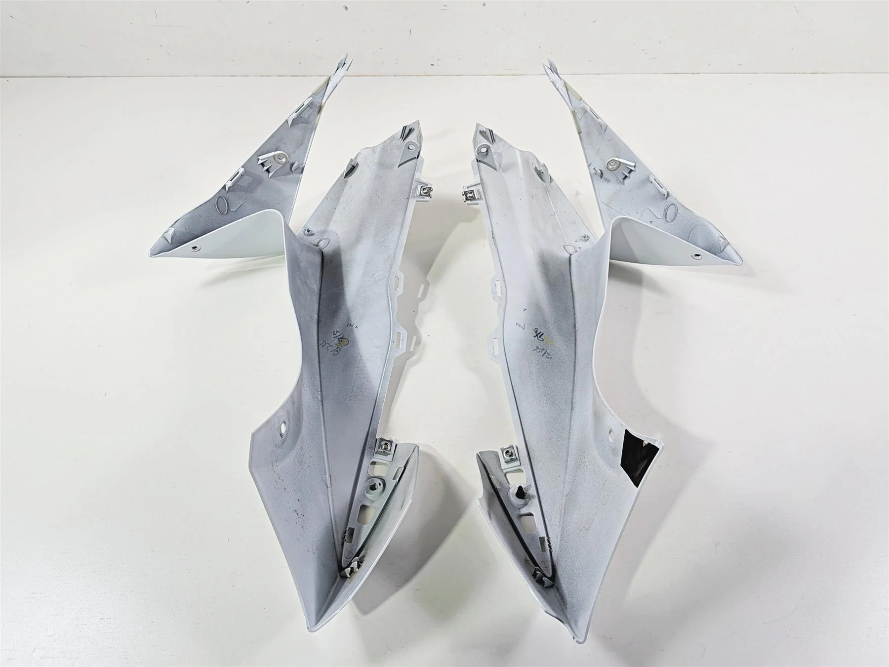 2024 Suzuki GSXR600 Oem Air Intake Ram Cover Fairing Set 94672-14J01 94682-14J01 - Image 7