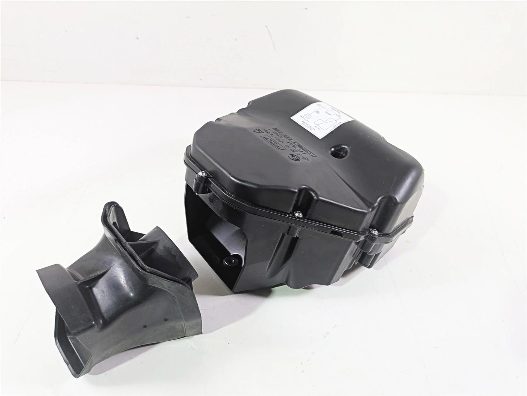 2024 Triumph Street Triple 765 R Air Box Cleaner Breather Filter T2207650 - Image 2