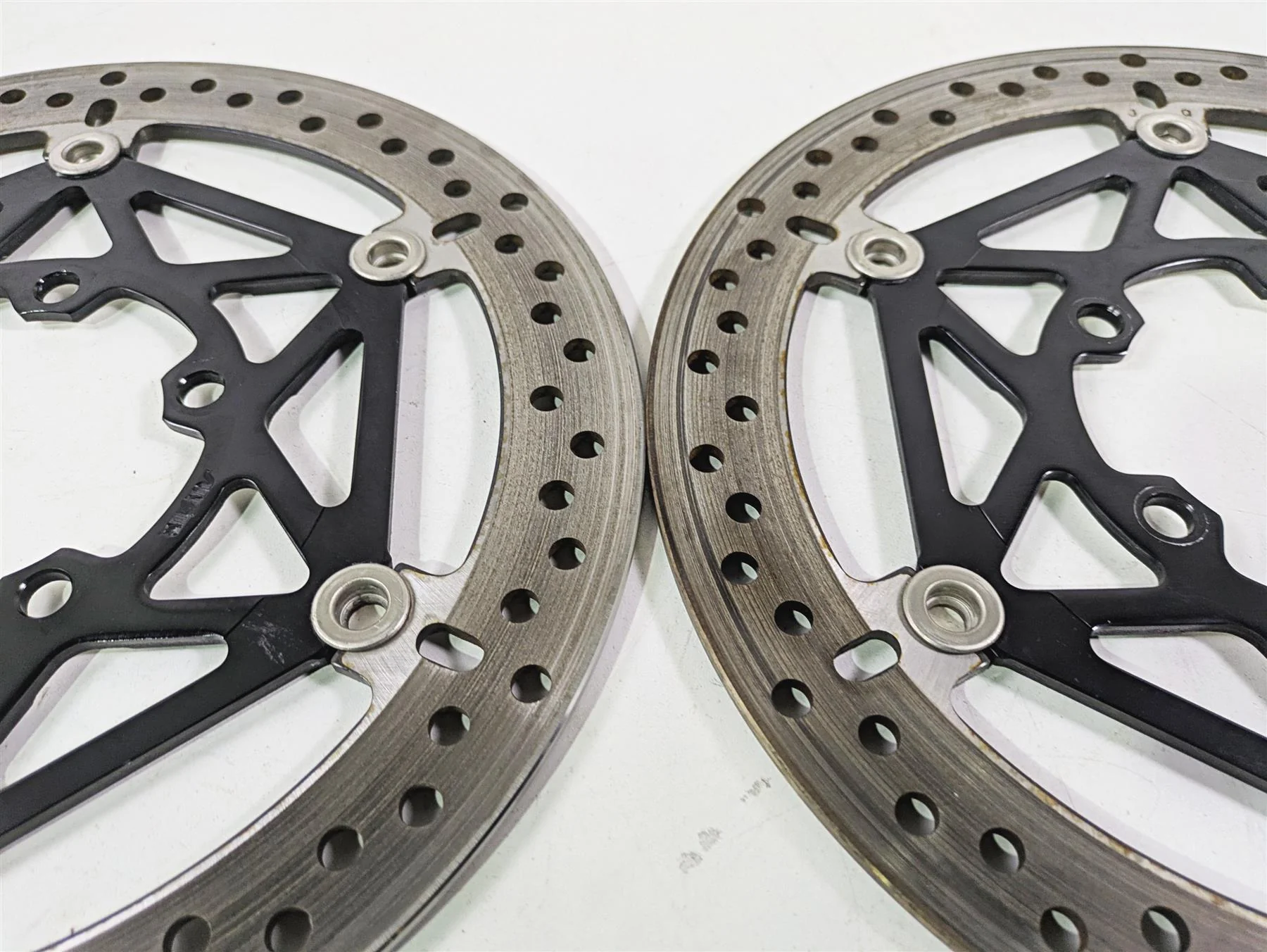 2024 Triumph Street Triple 765 R Front Brake Rotor Disc Set 310Mm T2022443 - Image 10