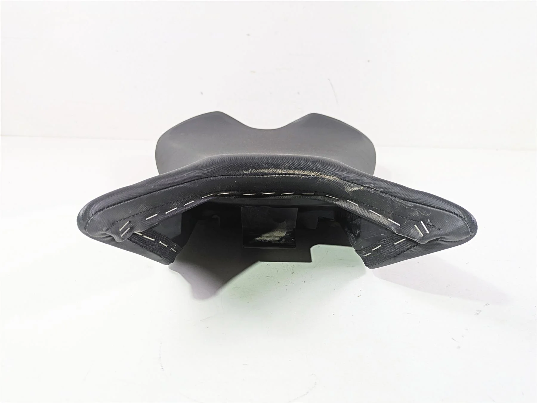 2024 Triumph Street Triple 765 R Front Rider Driver Seat Saddle T2310815 - Image 3